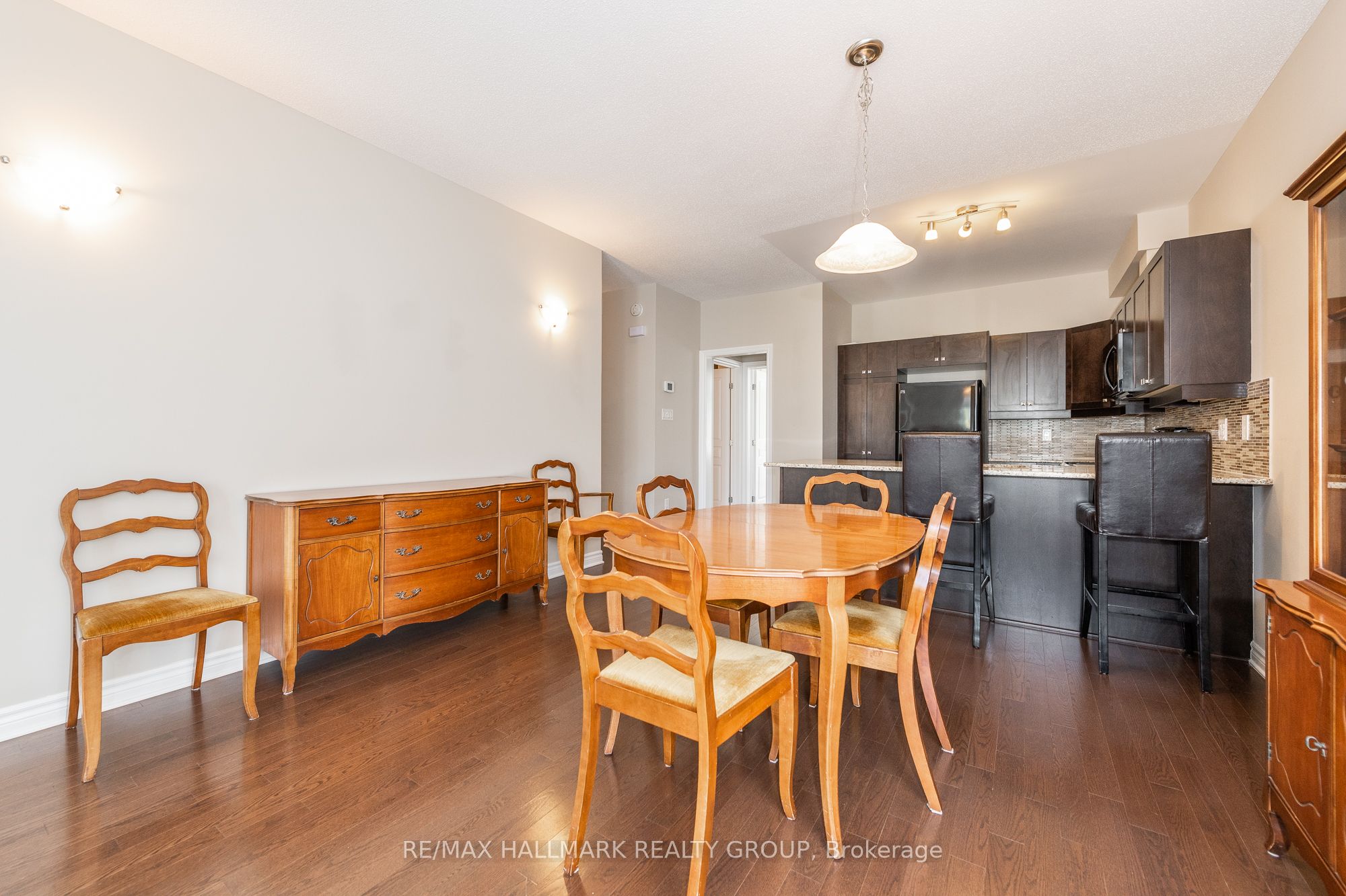 226 Kinghaven Crescent, Kanata, ON K2M 0C2 photo 3