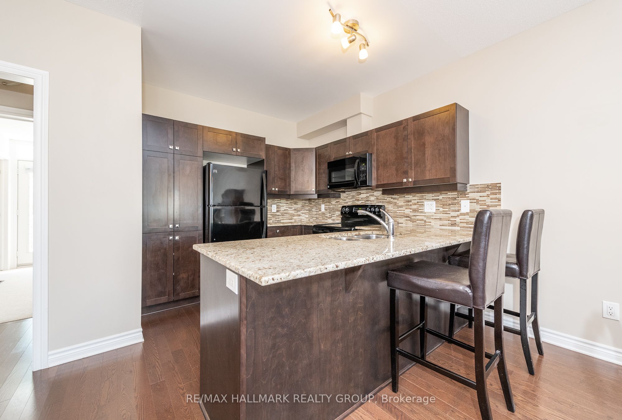 226 Kinghaven Crescent, Kanata, ON K2M 0C2 photo 4