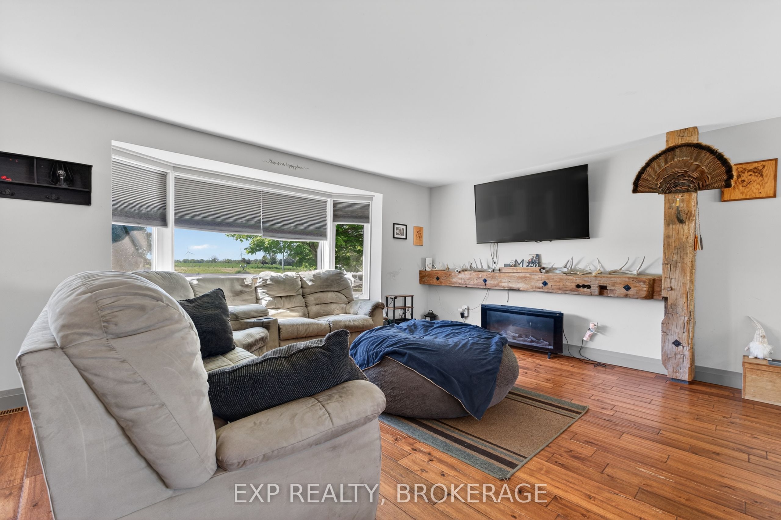 2214 HIGHWAY 96 N/A, Frontenac Islands, ON K0H 2Y0 photo 5
