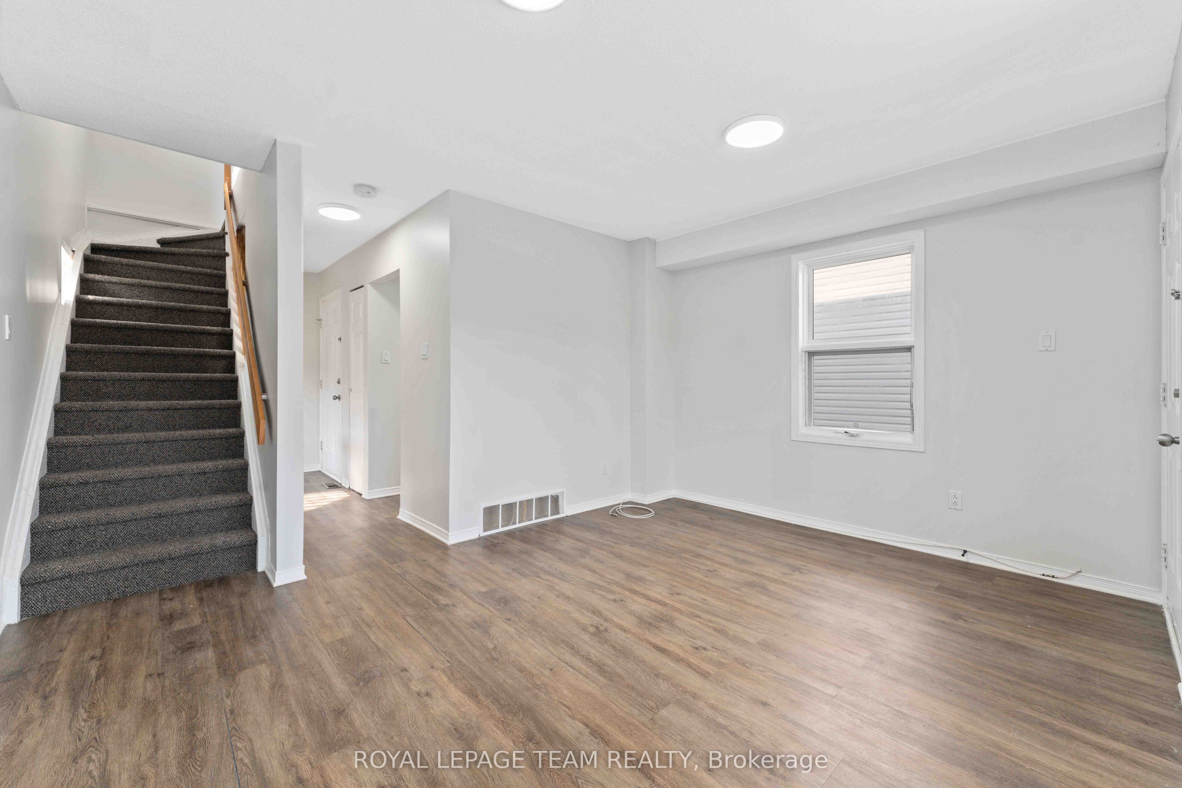1420 RAVEN Avenue B, Carlington - Central Park, ON K1Z 7Y4 photo 4
