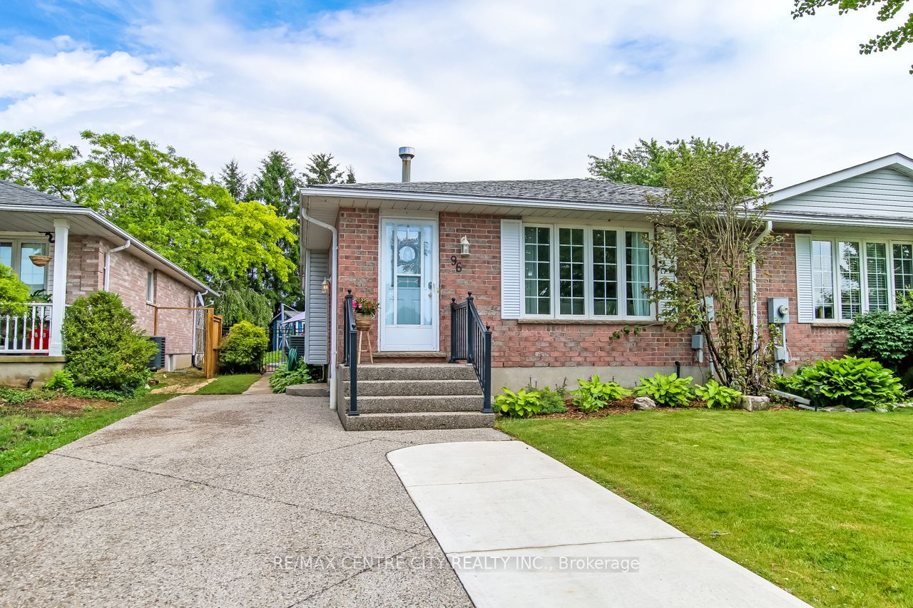96 Carrie Crescent, St. Thomas, ON N5R 6C2 photo 2