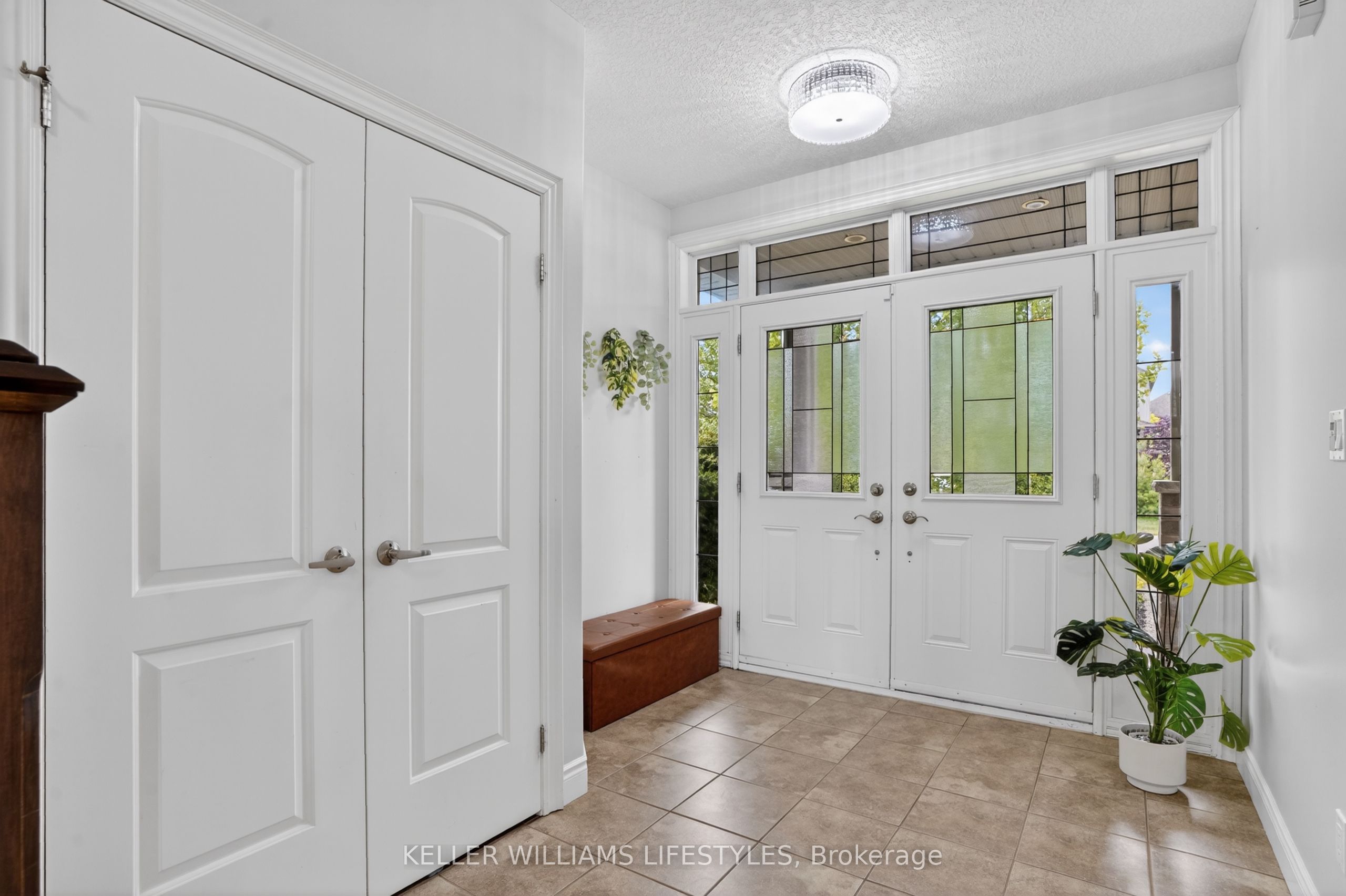 2200 Dogwood Crescent, London South, ON N6K 5C6 photo 4