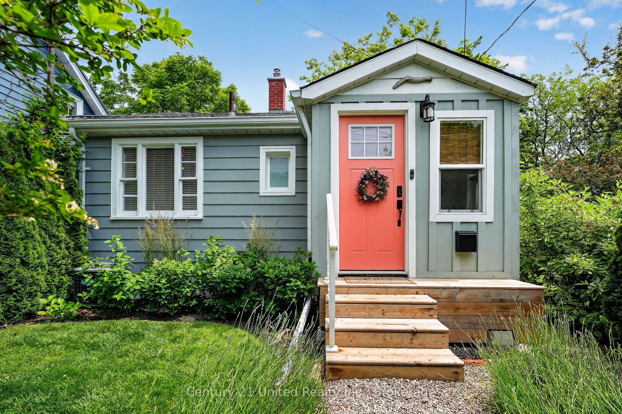 182 Durham Street, Cobourg, ON K9A 3H6 photo 3