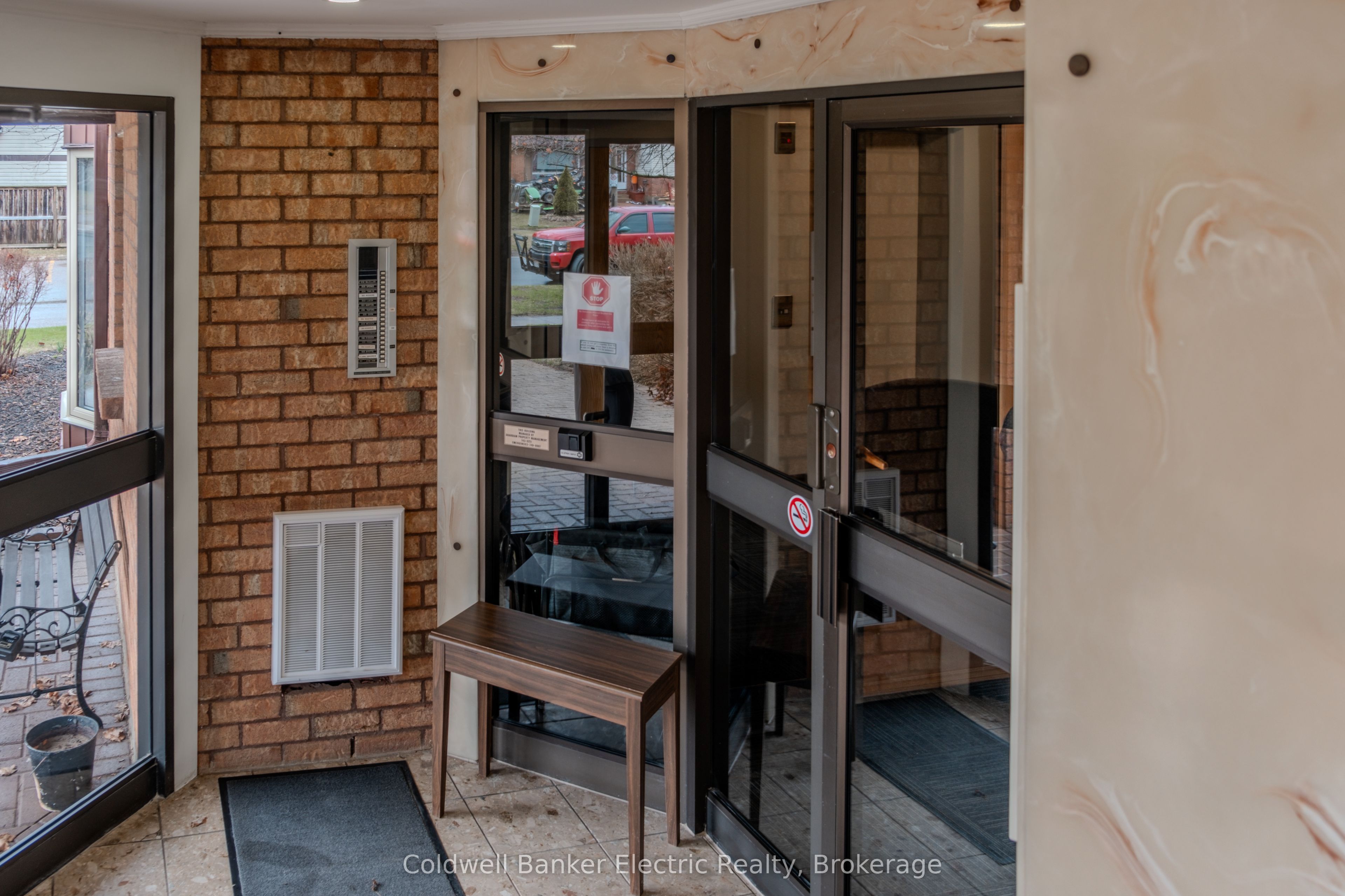 2185 Walker Avenue 105, Peterborough, ON K9L 1T6 photo 3