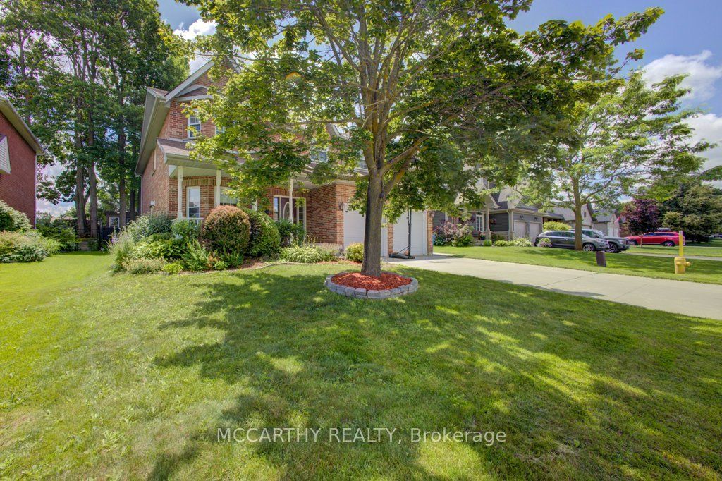 423 Old Village Lane, Shelburne, ON L9V 3A5 photo 4
