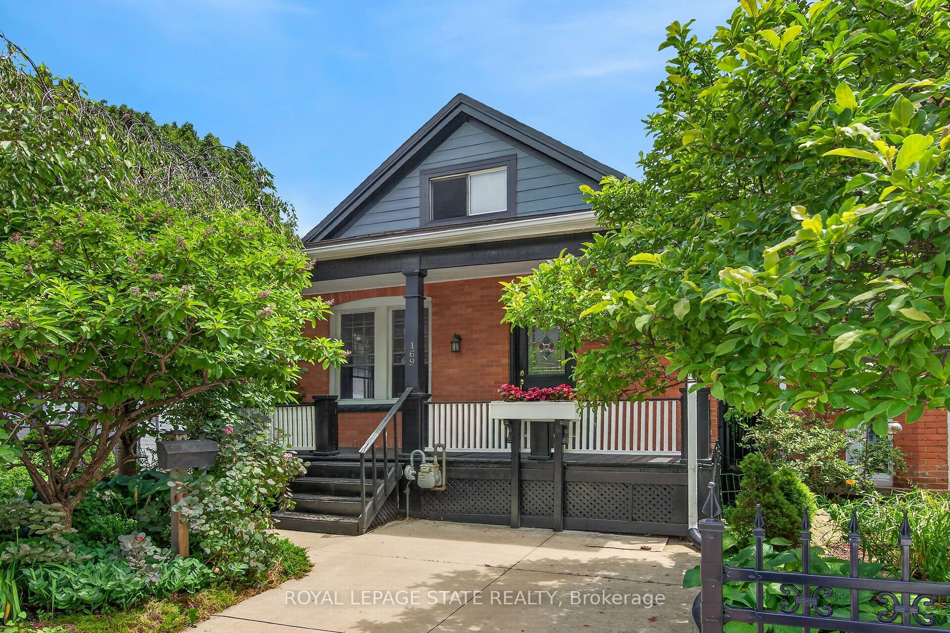 169 Emerald Street S, Hamilton, ON L8N 2V6