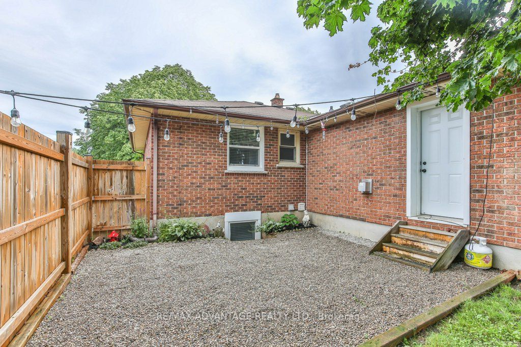 25 Laurentian Drive S, London East, ON N5W 1N8 photo 4