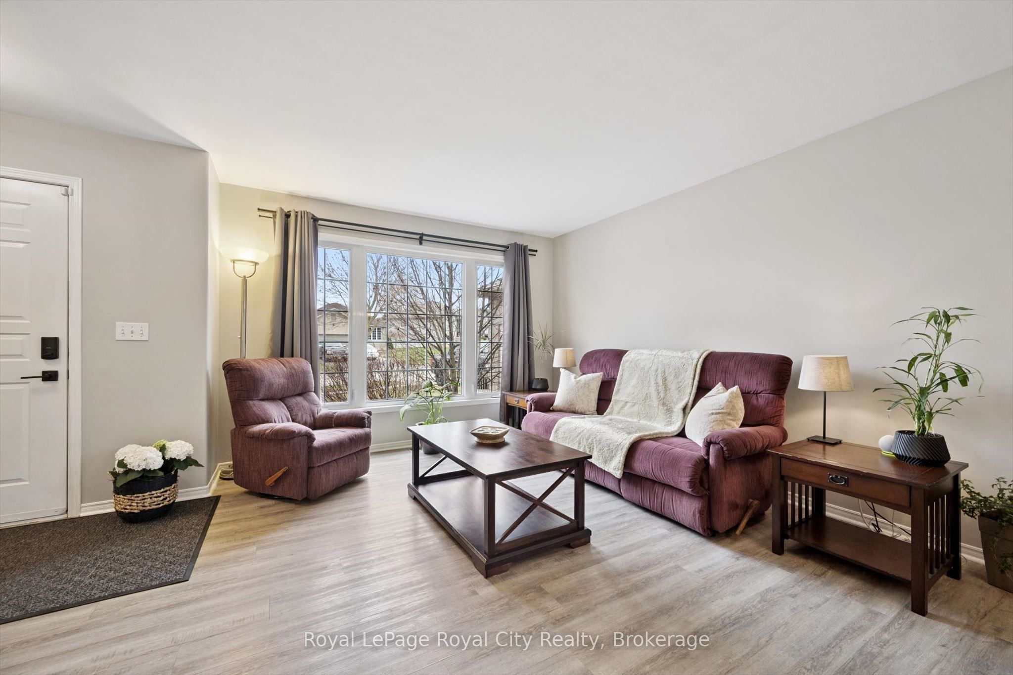 119 Meadowridge Drive, St. Marys, ON N4X 1E7 photo 2