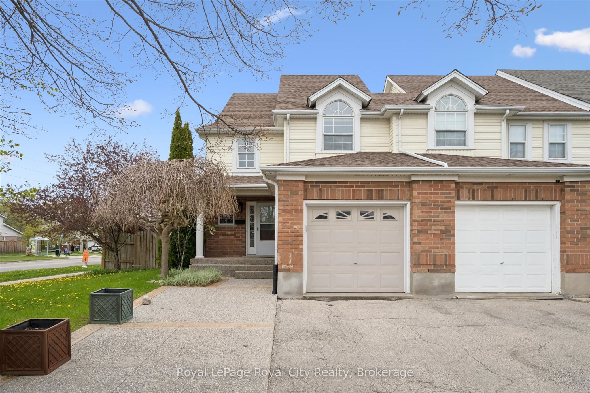 43 Kearney Street, Guelph, ON N1E 7B9 photo 2