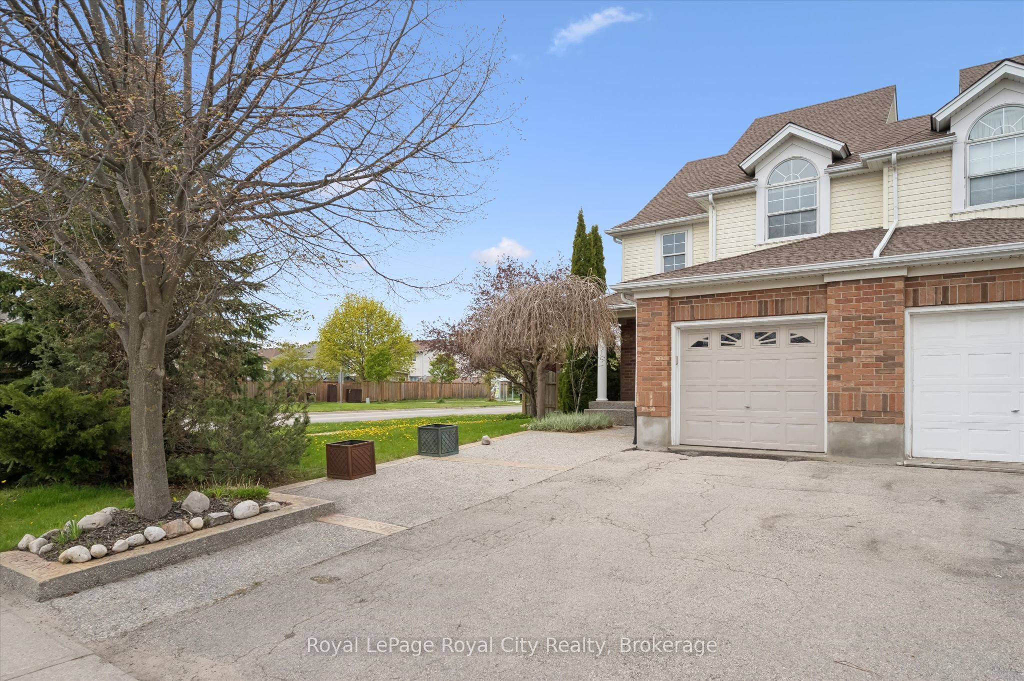 43 Kearney Street, Guelph, ON N1E 7B9 photo 3
