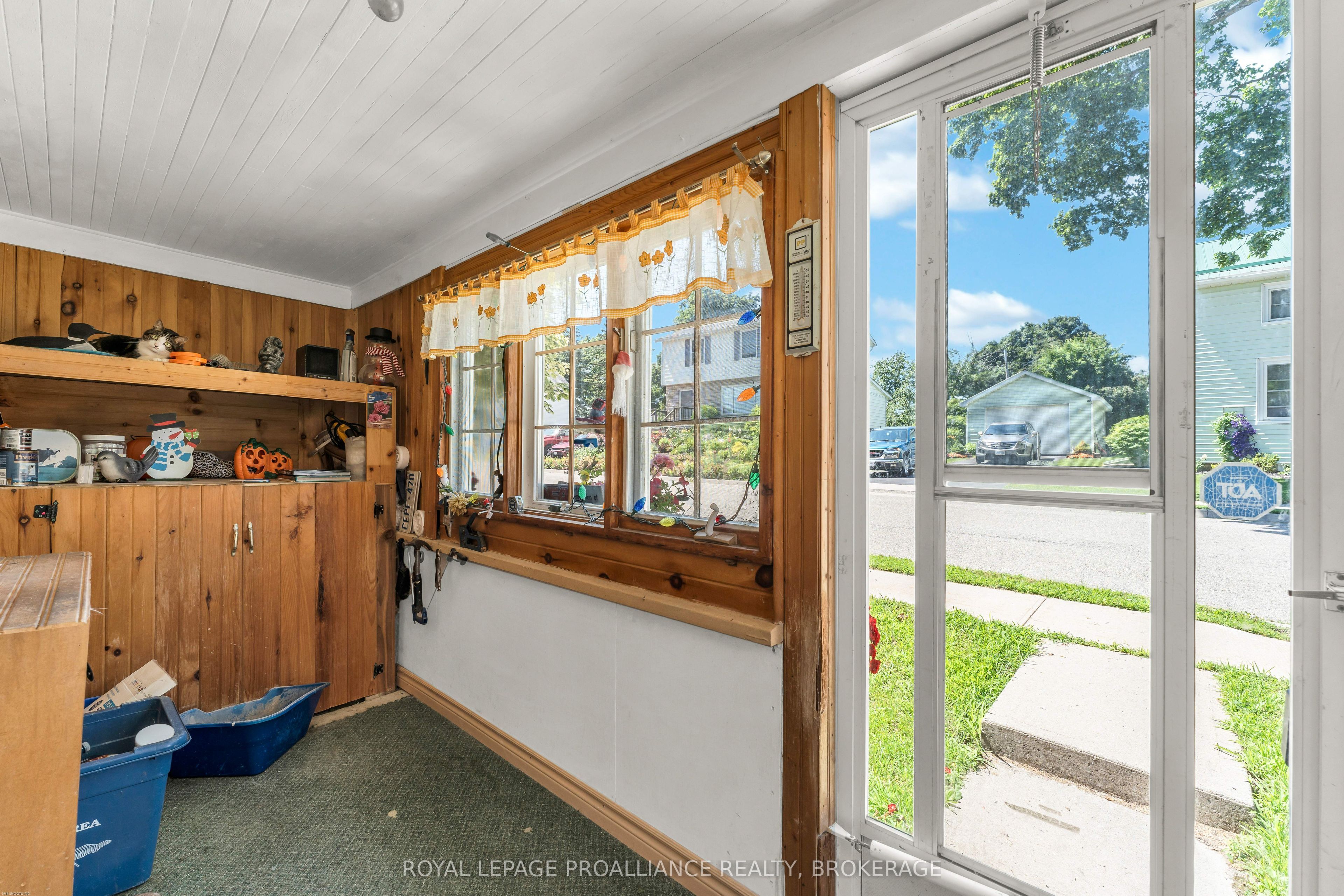 465 Garden Street, Gananoque, ON K7G 1J6 photo 4