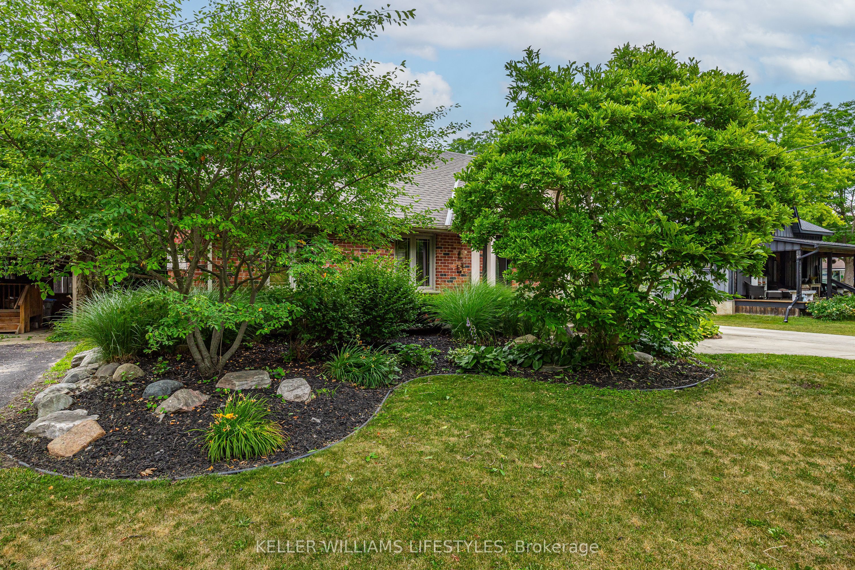 194 High Street, North Middlesex, ON N0M 1A0 photo 5