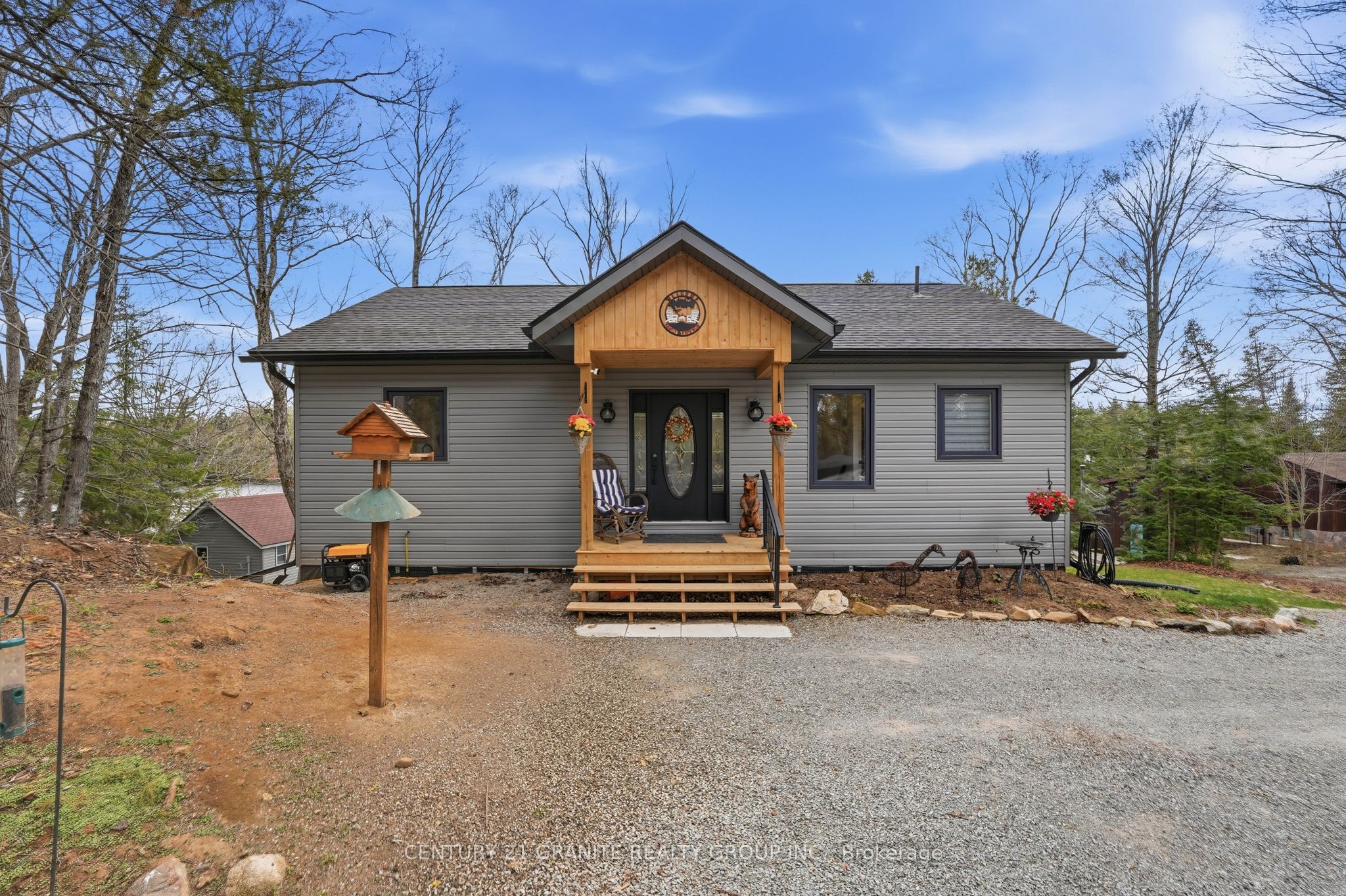 1407 Abrams Road W, Highlands East, ON K0L 1C0 photo 2