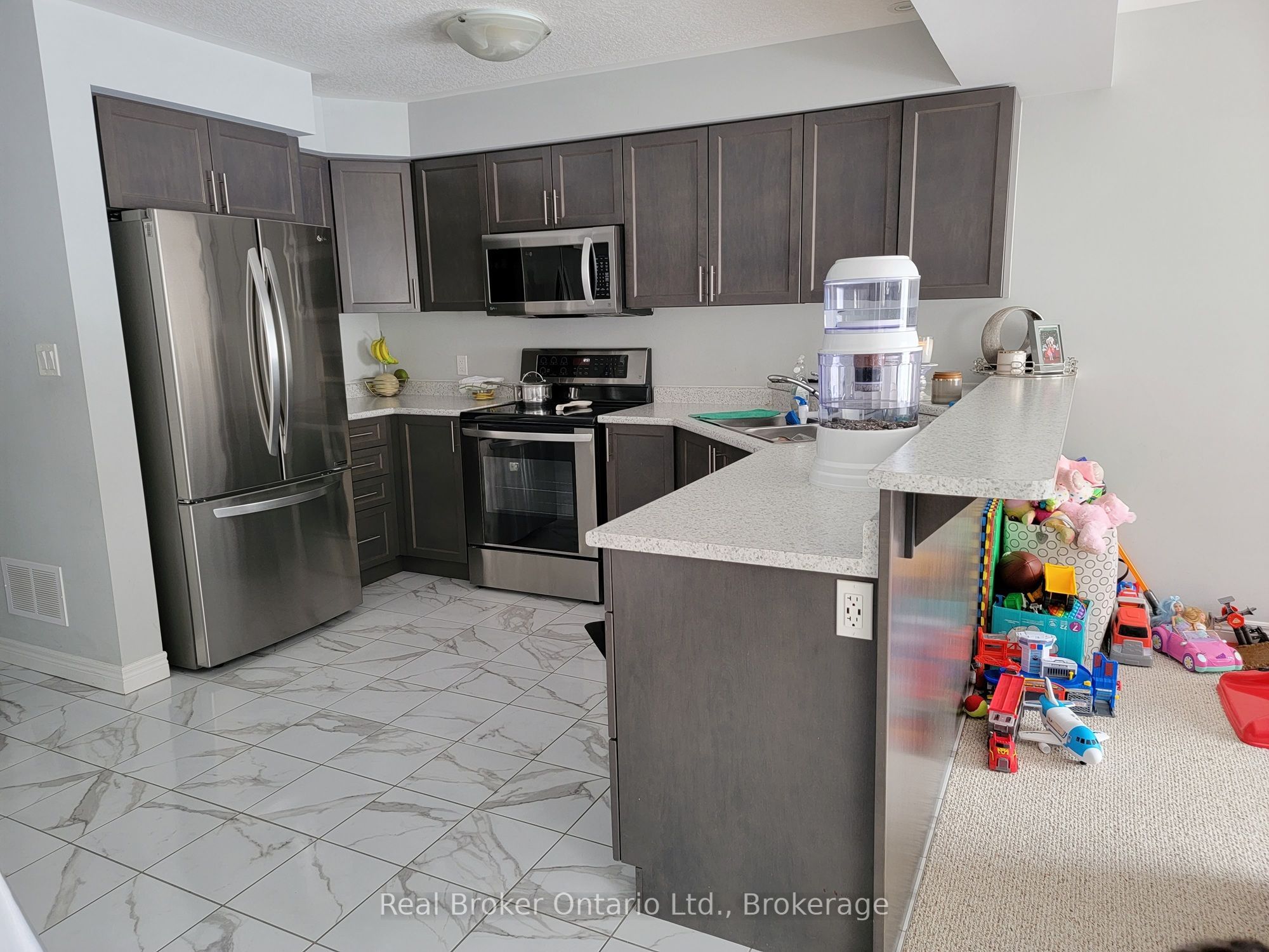 204 Dalgleish Trail, Hamilton, ON L0R 1P0 photo 3