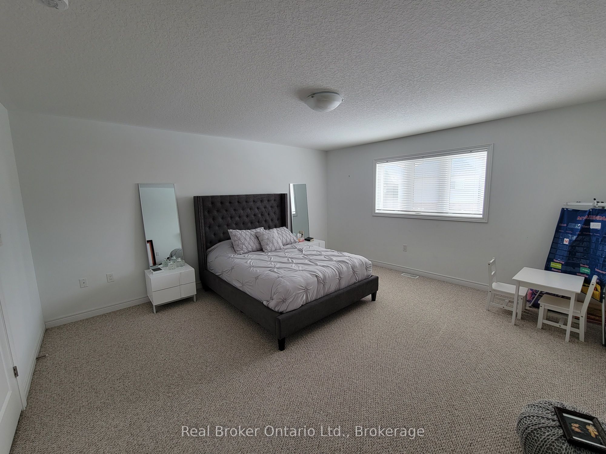204 Dalgleish Trail, Hamilton, ON L0R 1P0 photo 4