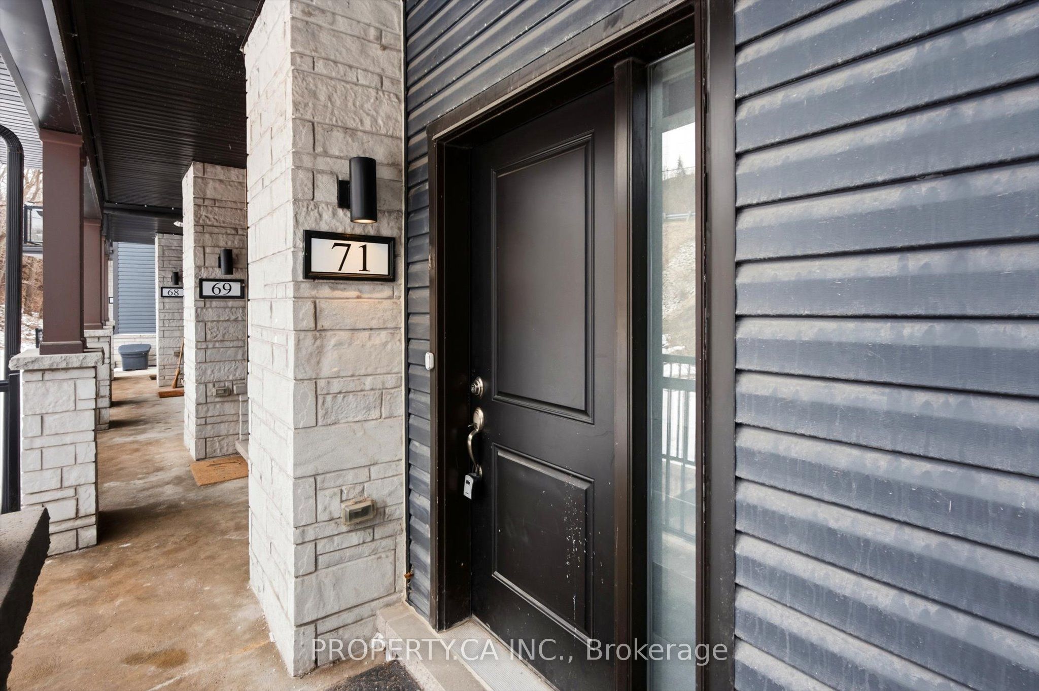 2 Willow Street 71, Brant, ON N3L 0K7