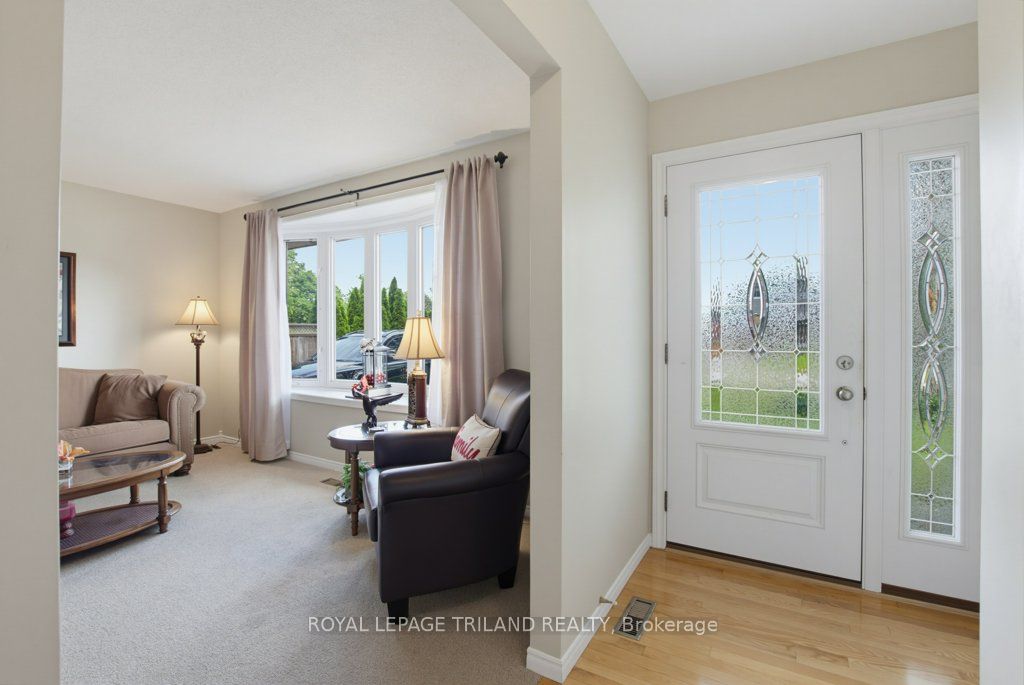 5 Warren Crescent, St. Thomas, ON N5P 3Z1 photo 3