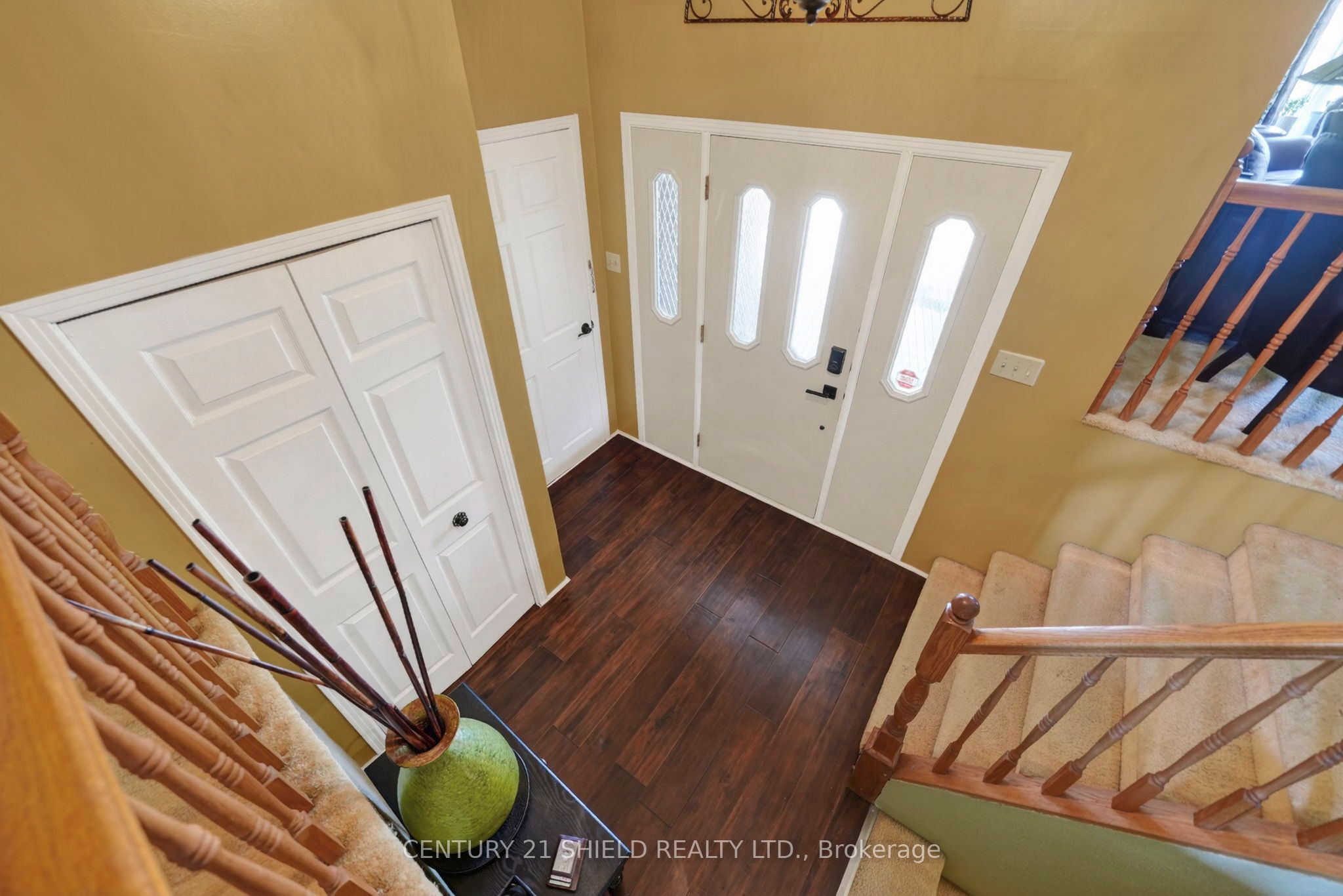 812 BRIARHILL Avenue, Cornwall, ON K6J 3N5 photo 3