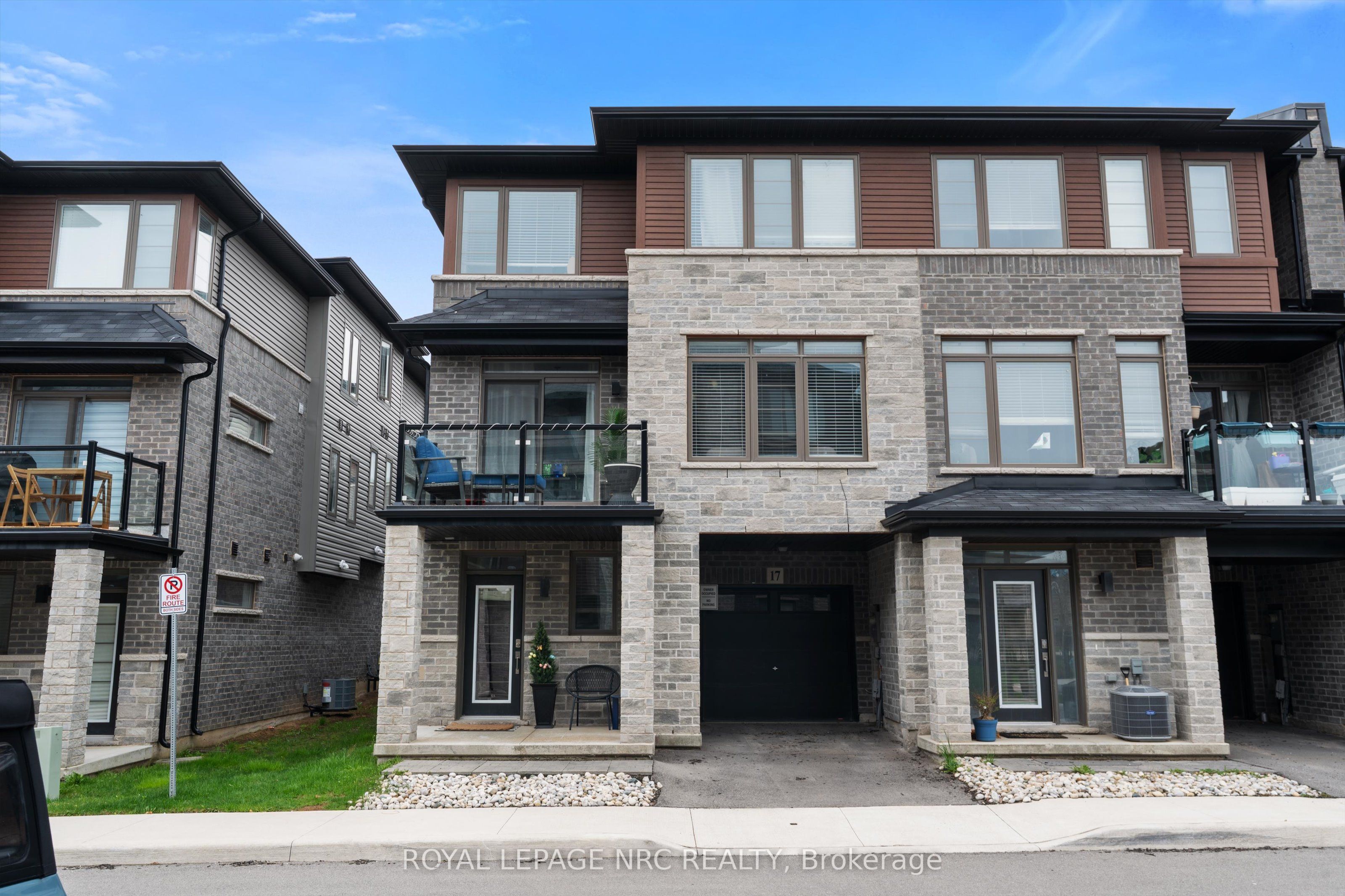 5000 Connor Drive 17, Lincoln, ON L3J 0T4 photo 2