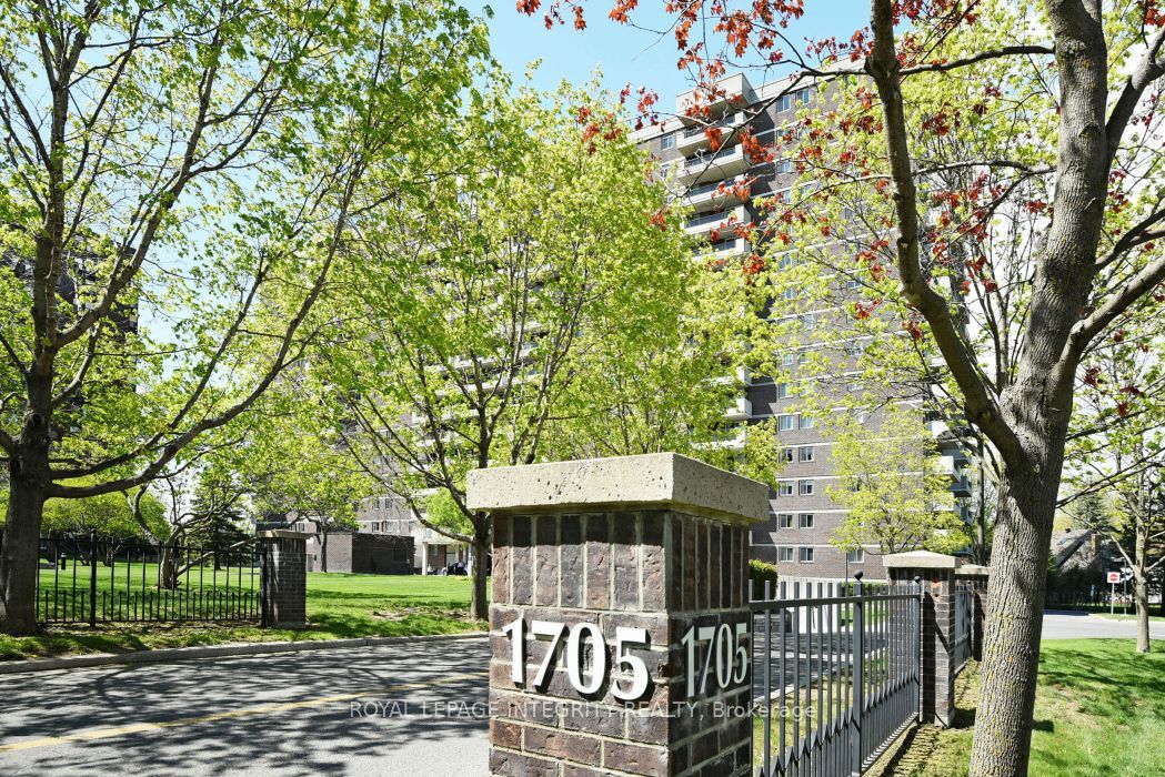 1705 Playfair Drive 810, Alta Vista and Area, ON K1H 8P6 photo 2