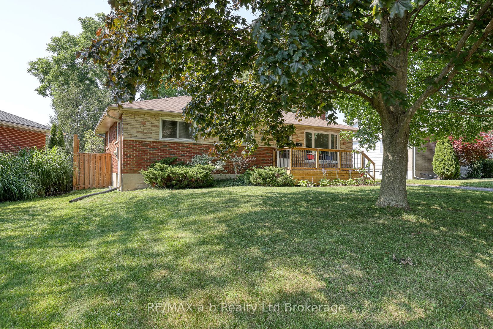 18 Chisholm Drive, Ingersoll, ON N5C 2C4 photo 4