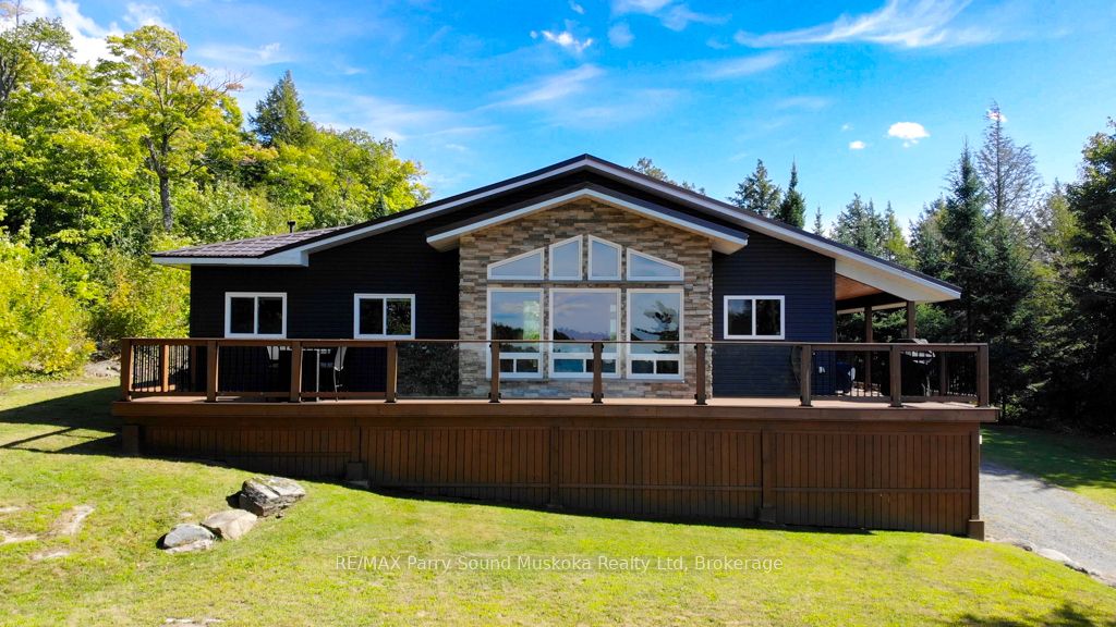 127 BURNETTS Road, McKellar, ON P2A 0B5
