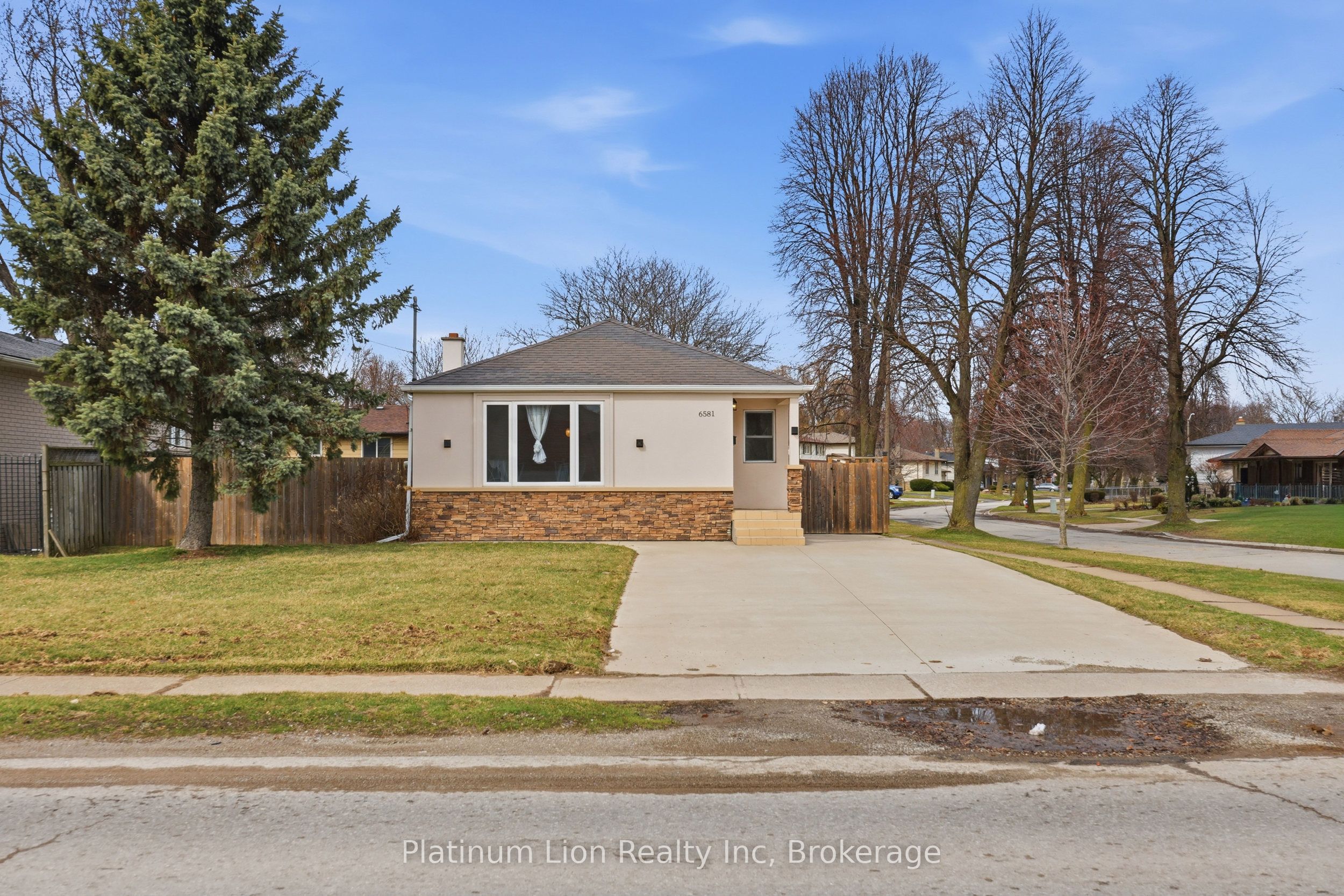 6581 Riall Street, Niagara Falls, ON L2J 1Z4