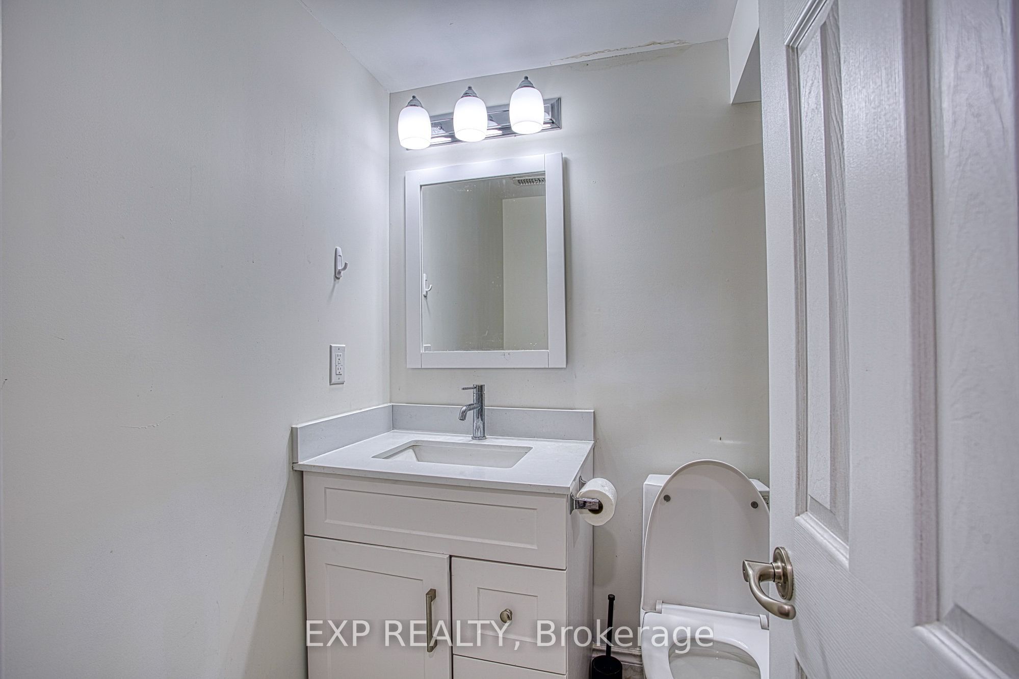 15 Riley Avenue Lower, Pelham, ON L3E 0A2 photo 3
