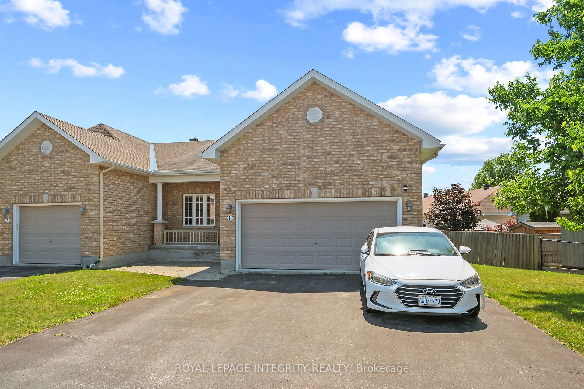 1 Moe Robillard Street, Arnprior, ON K7S 0C2 photo 4