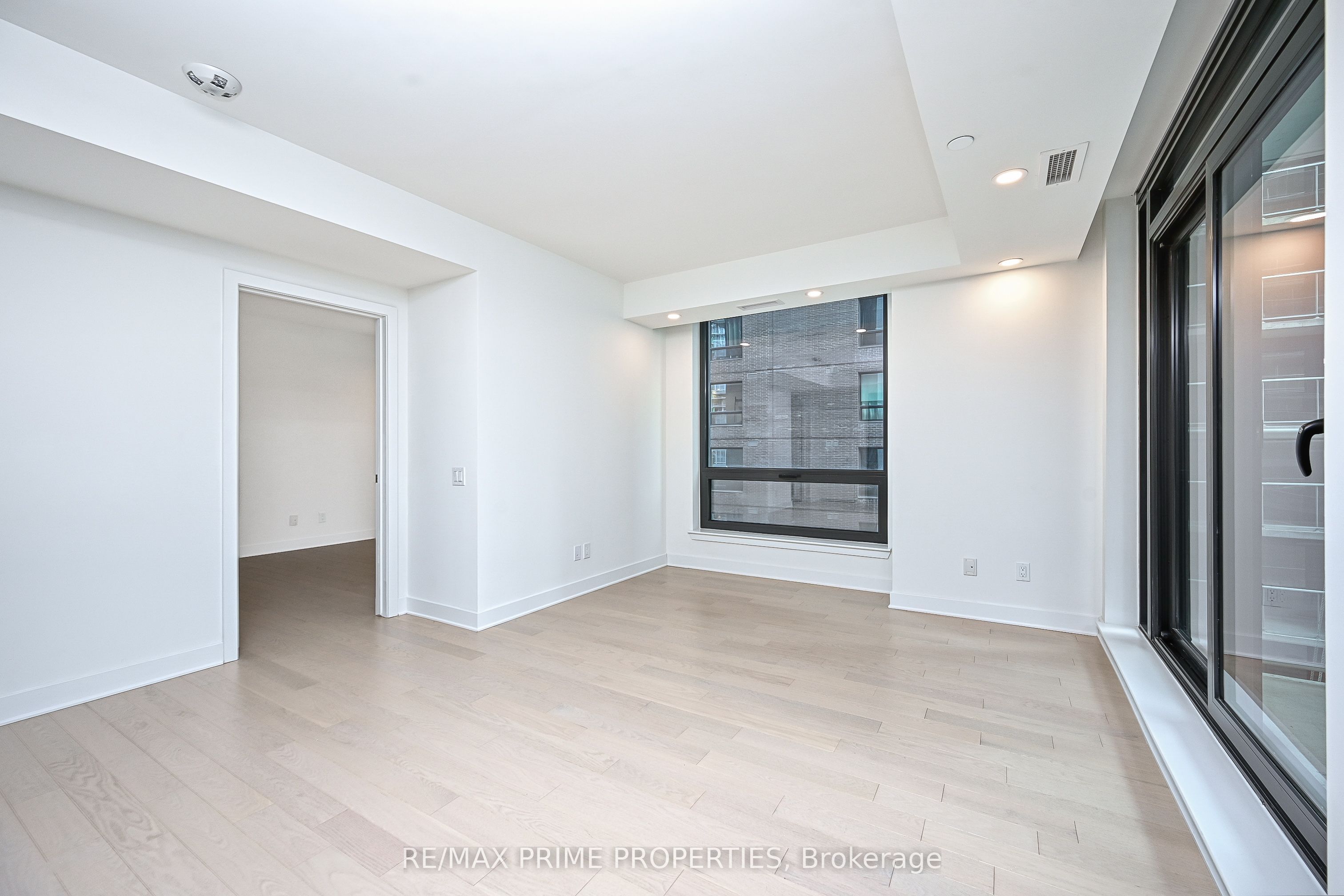 180 GEORGE Street 508, Lower Town - Sandy Hill, ON K1N 0G8 photo 5