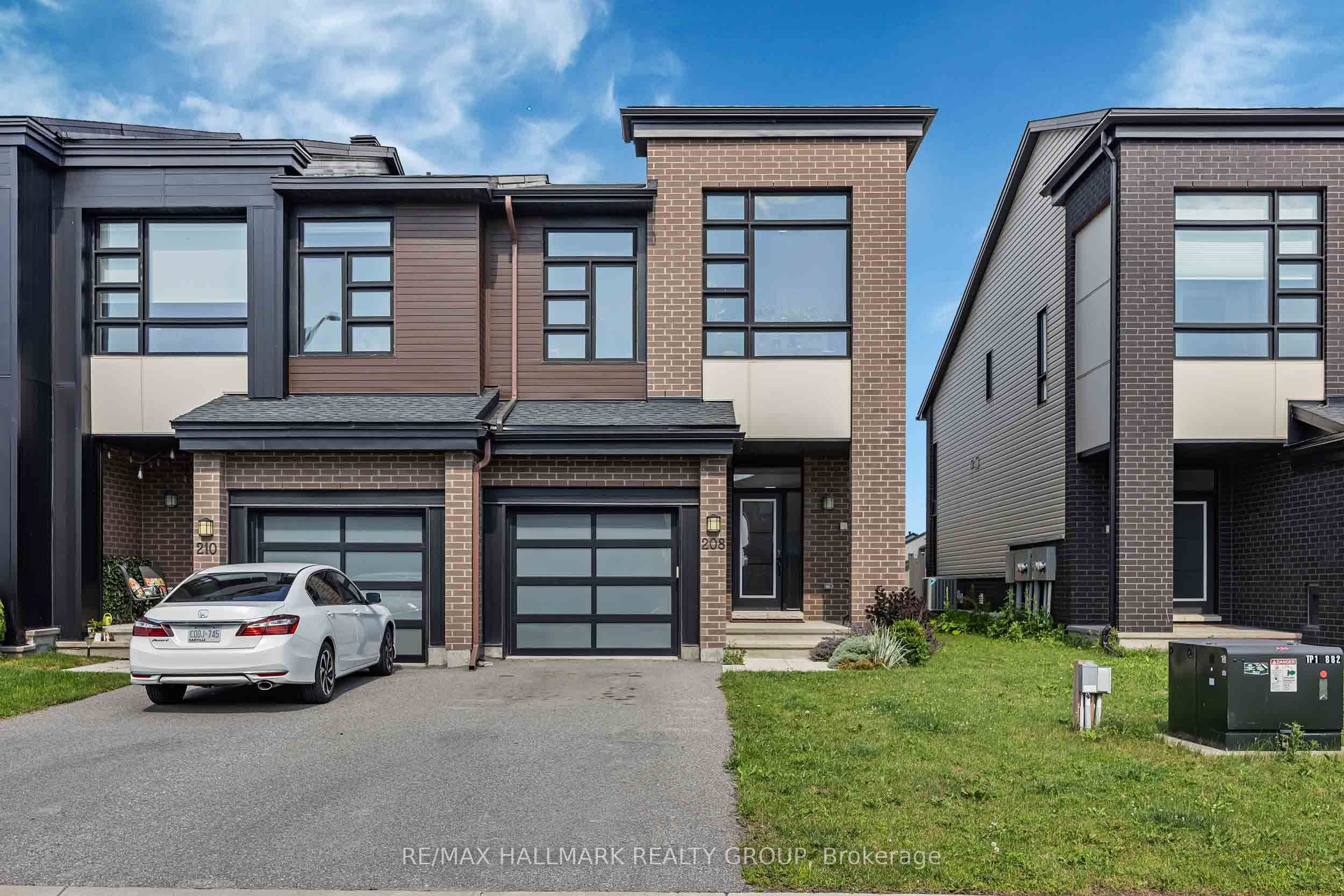 208 Big Dipper Street E, Blossom Park - Airport and Area, ON K4M 0K5