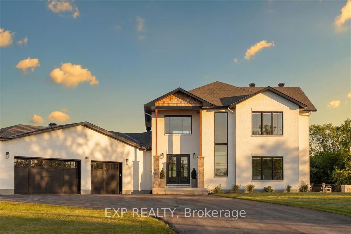 229 Cedar Pond Road, Carp - Huntley Ward, ON K0A 1L0 photo 2