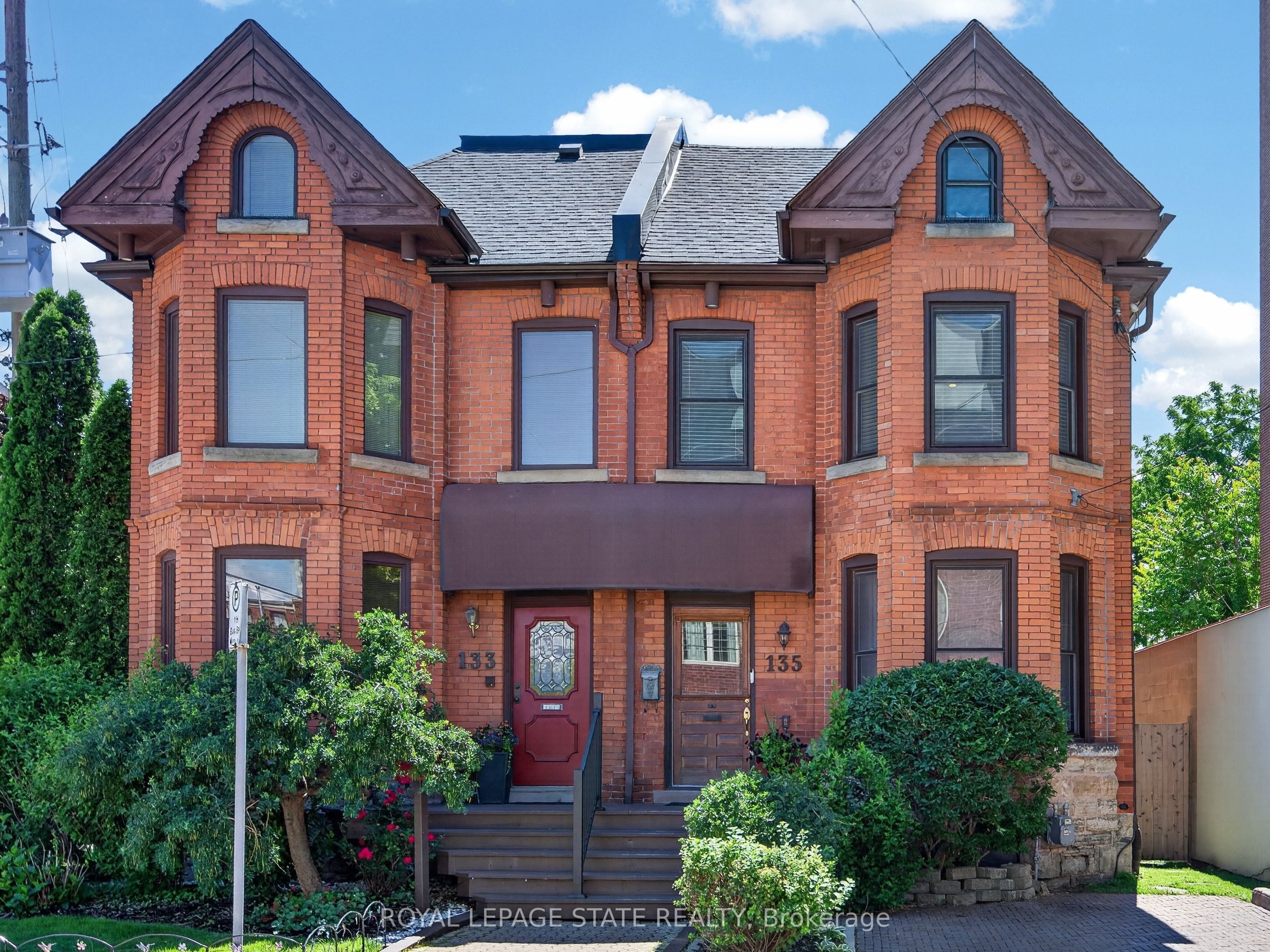 135 Catharine Street S, Hamilton, ON L8N 2J6