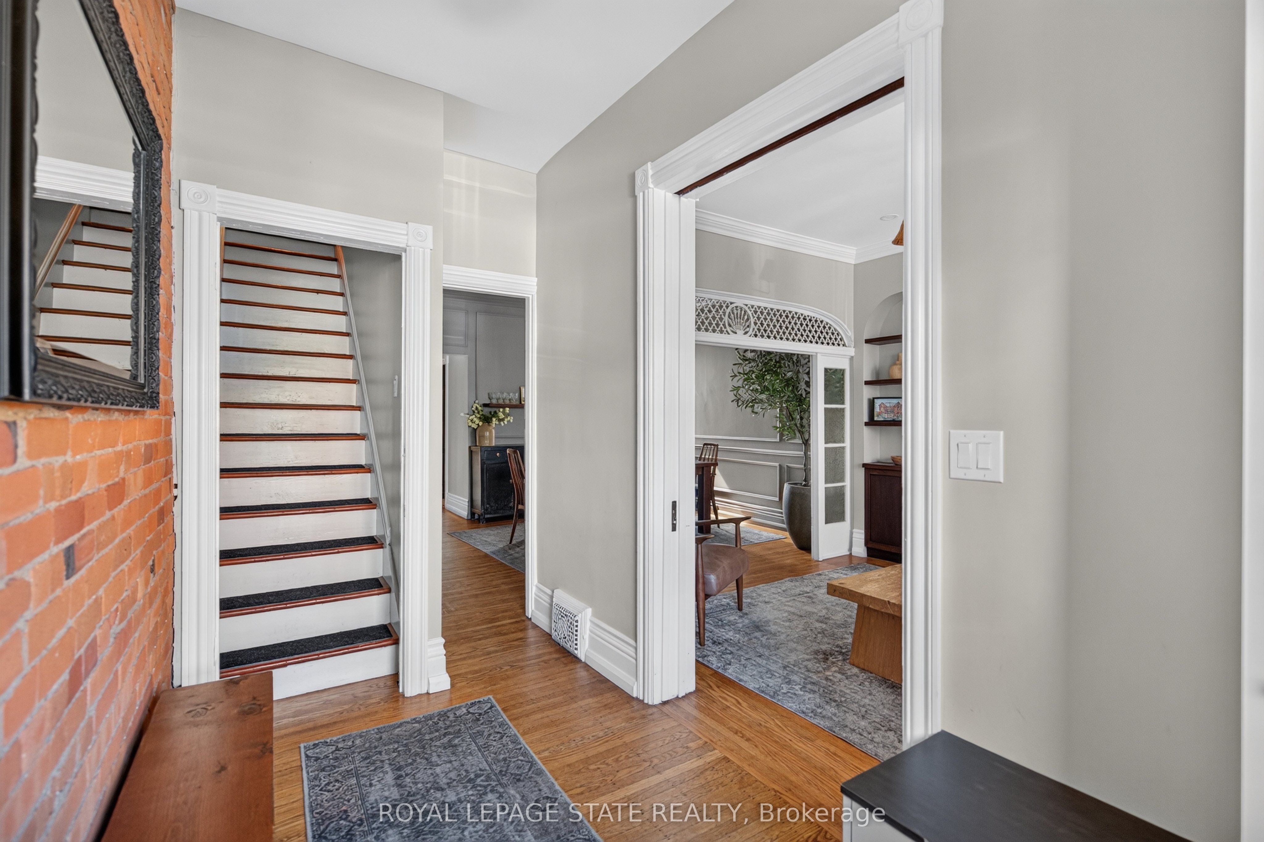 135 Catharine Street S, Hamilton, ON L8N 2J6 photo 4