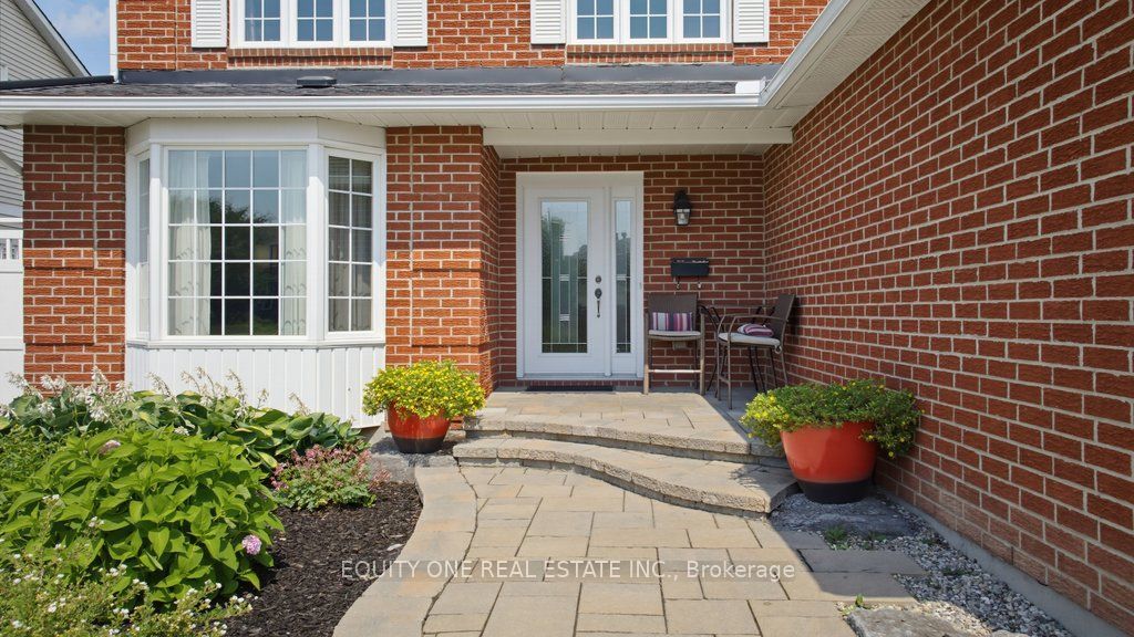 1315 Prestone Drive, Orleans - Cumberland and Area, ON K1E 2Z2 photo 3