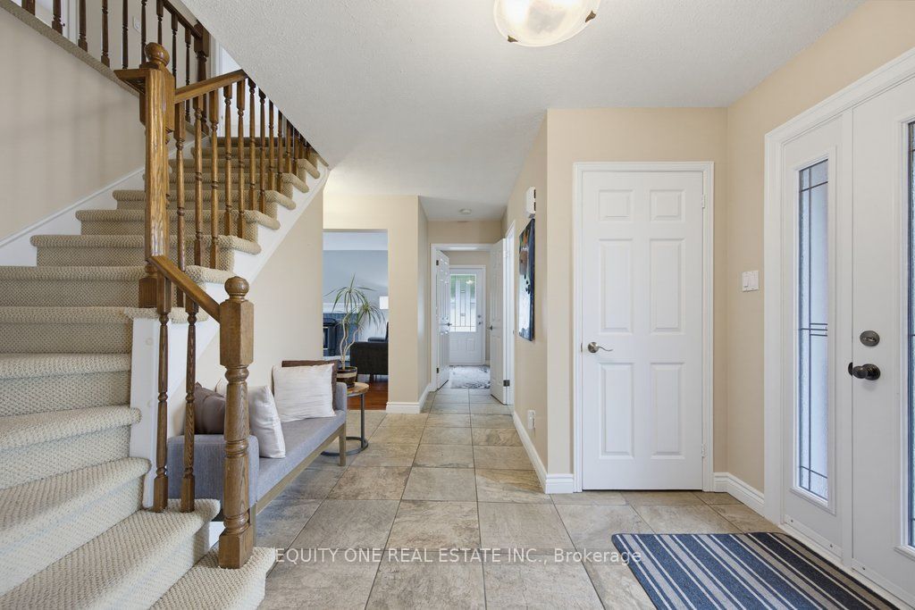 1315 Prestone Drive, Orleans - Cumberland and Area, ON K1E 2Z2 photo 5