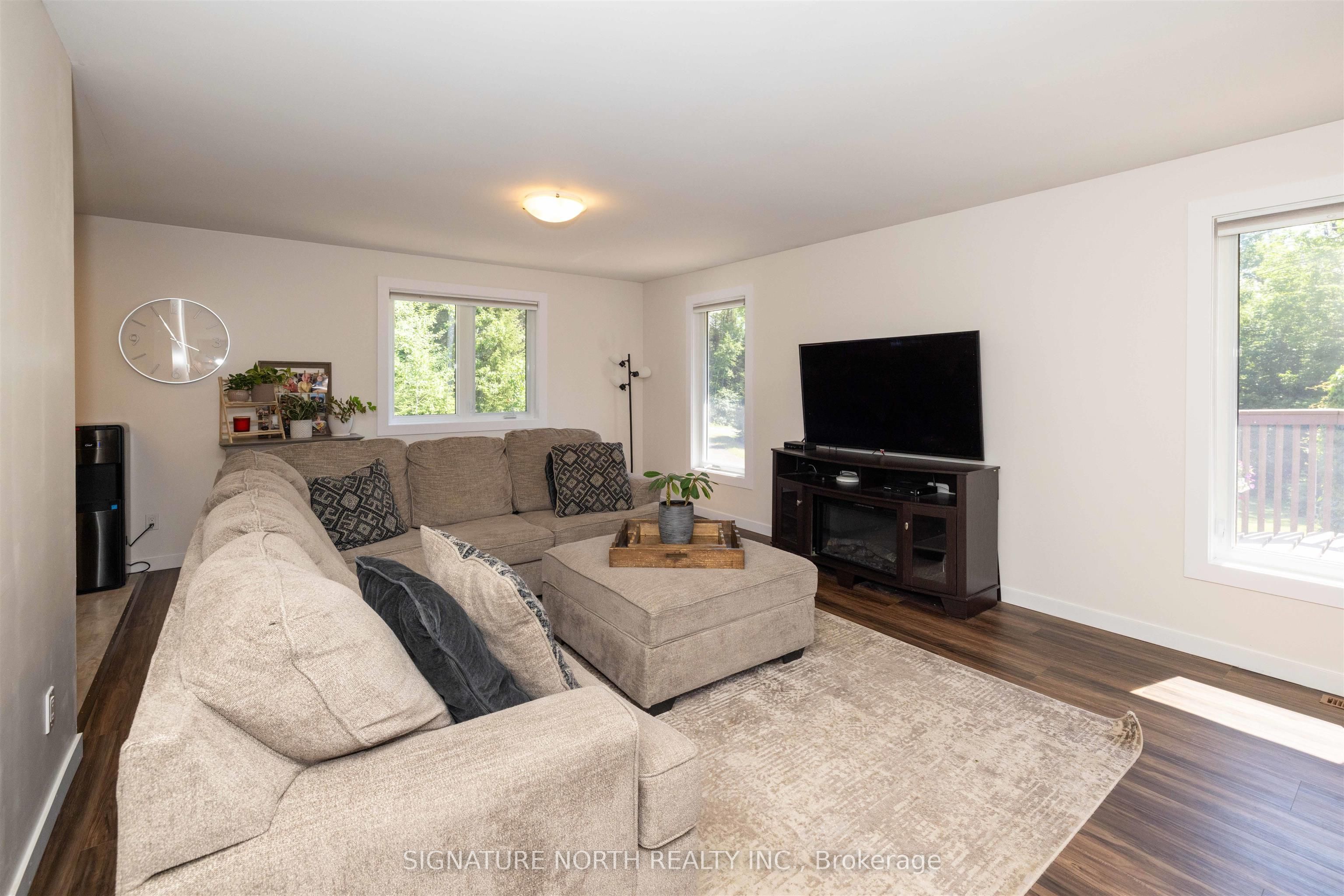 31 Griffis Road, Neebing, ON P7L 0C7 photo 5