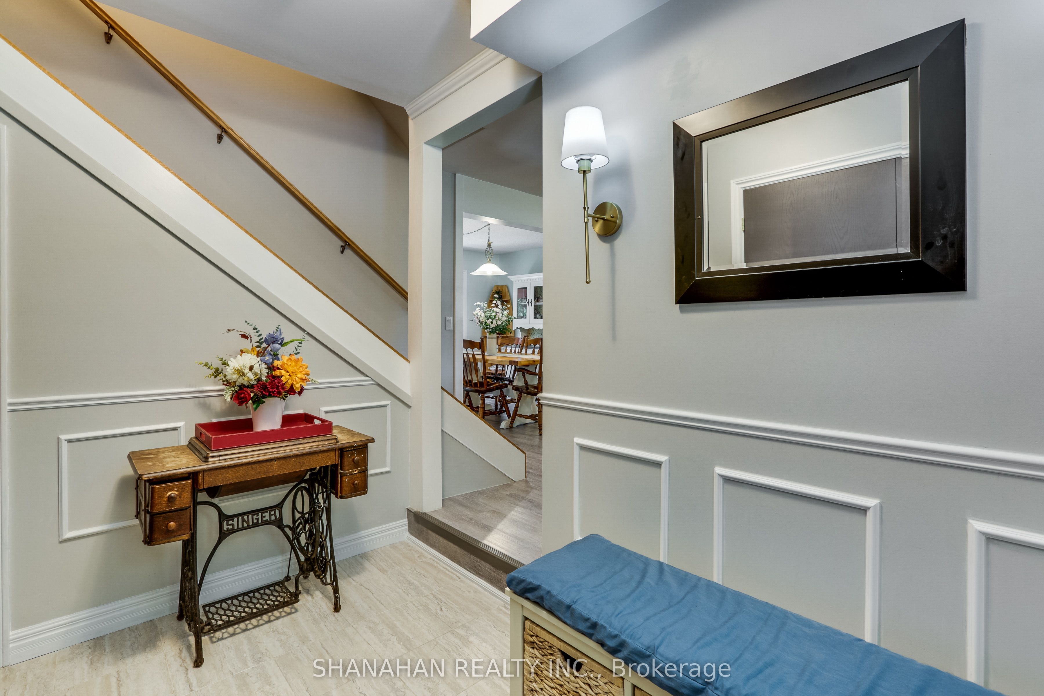 9 Wellington Street, Lambton Shores, ON N0M 1B0 photo 5