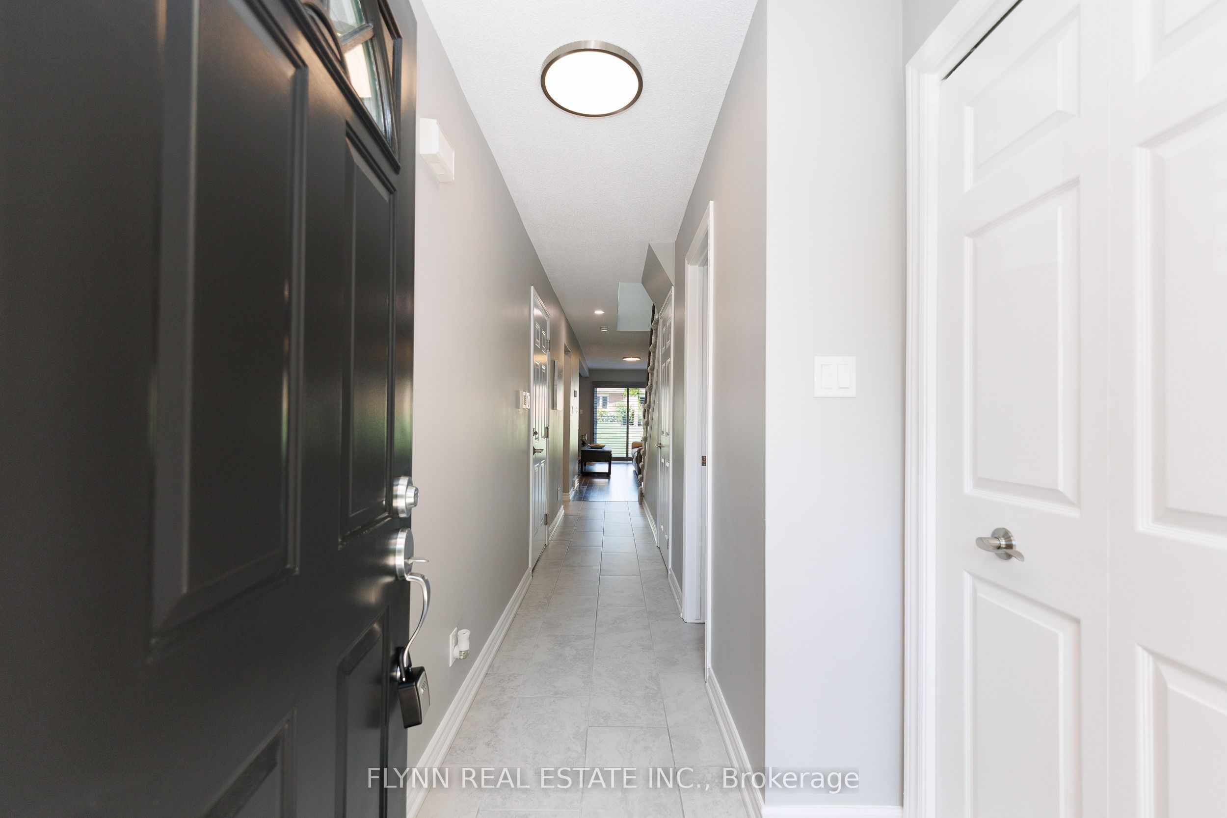 5150 Dorchester Road 6, Niagara Falls, ON L2E 7H2 photo 4