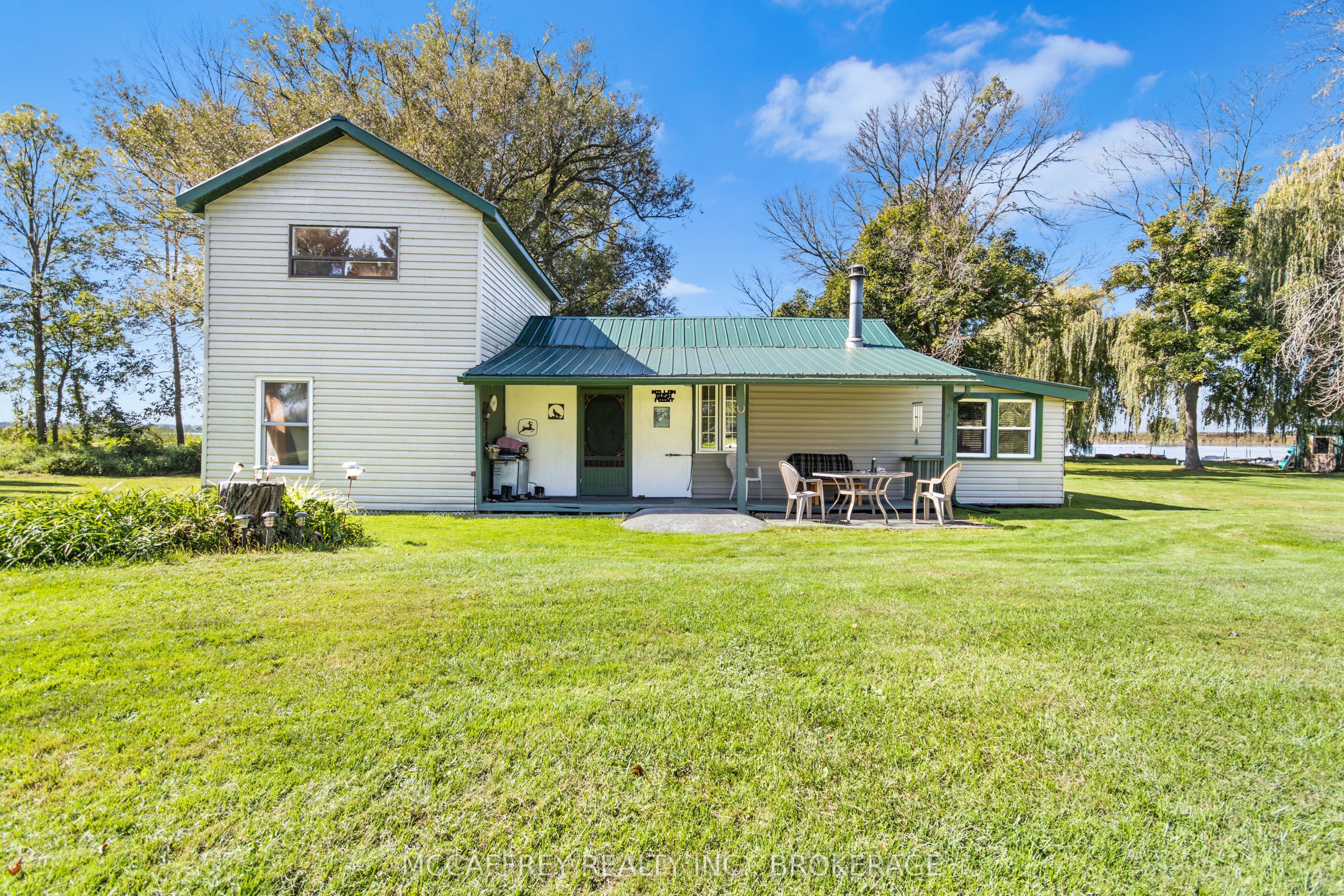 1280 GALT Street, Greater Napanee, ON K0H 1G0 photo 3