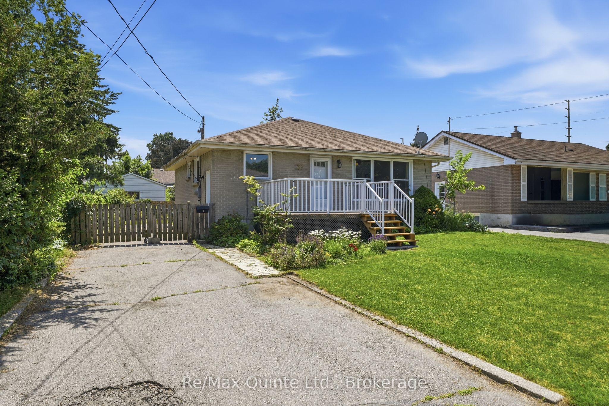 37 Northwood Crescent, Belleville, ON K8N 1X6 photo 3