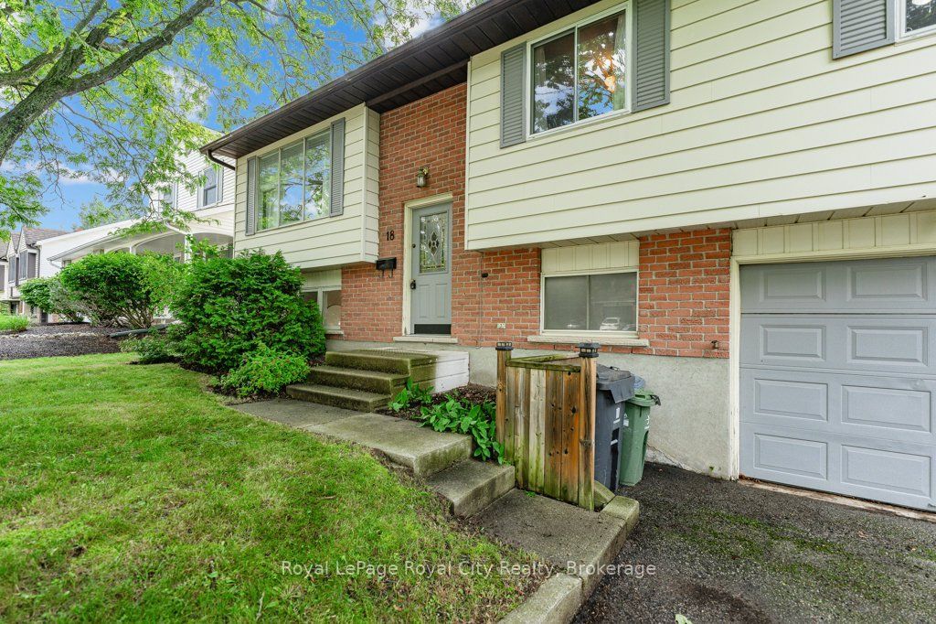 18 Springdale Boulevard, Guelph, ON N1H 6X5 photo 4