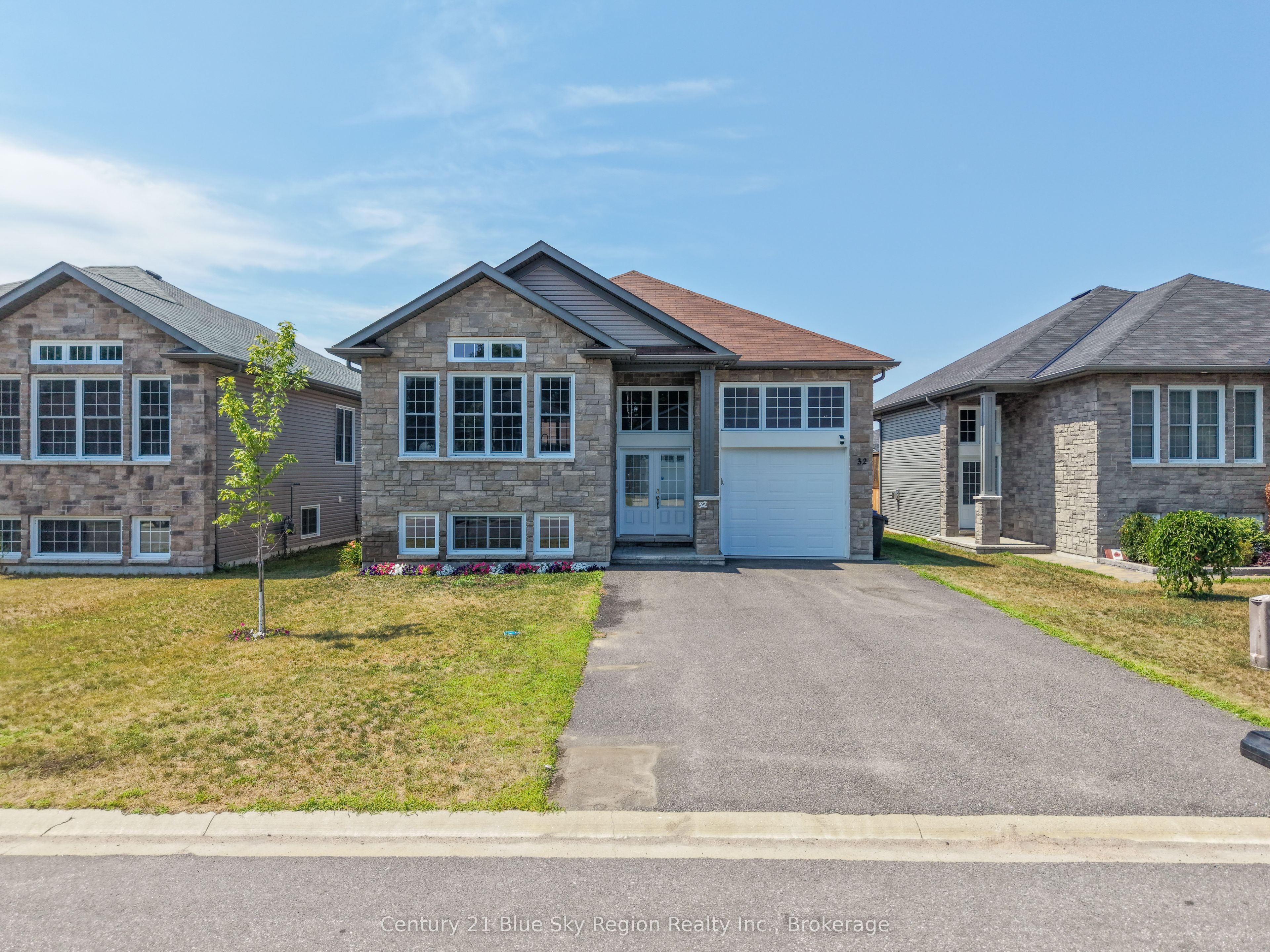 32 Trillium Drive, North Bay, ON P1A 0G6 photo 2
