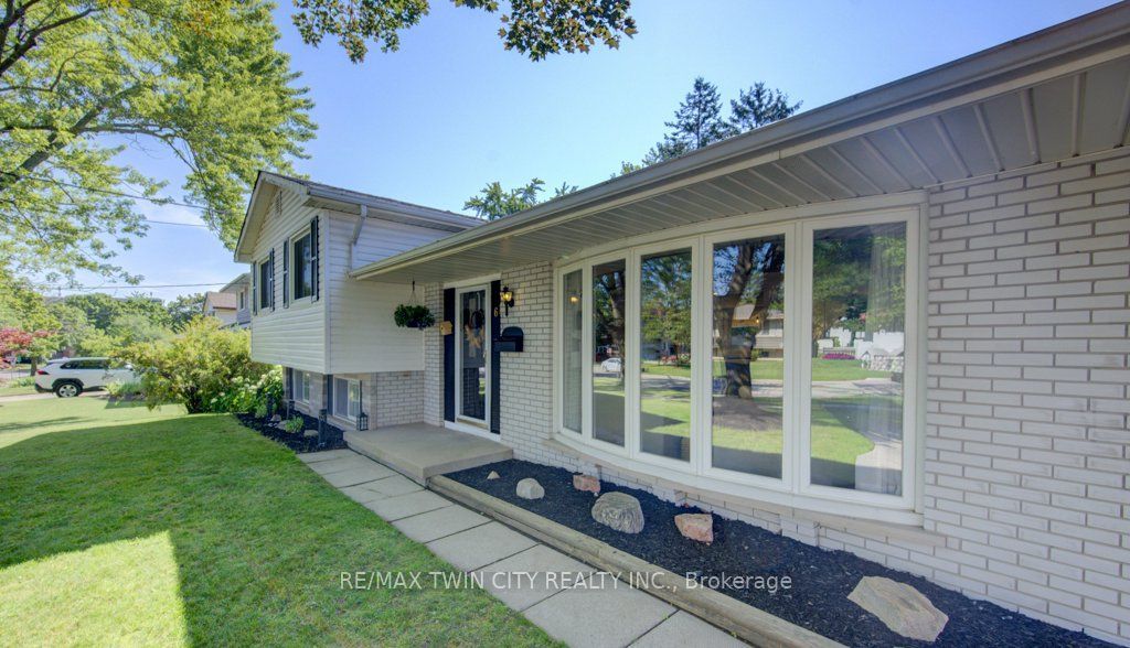61 Windsor Street, Guelph, ON N1E 3N3 photo 5
