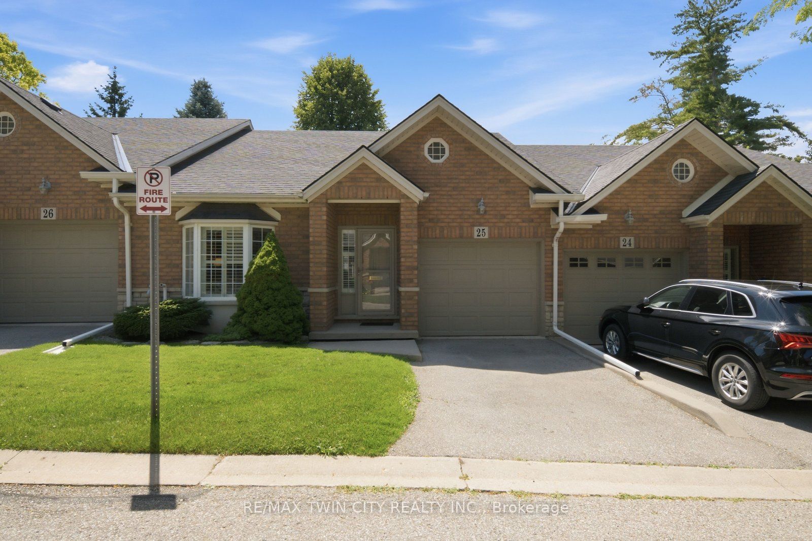 24 Hardy Road, Brantford, ON N3T 5K6 photo 3