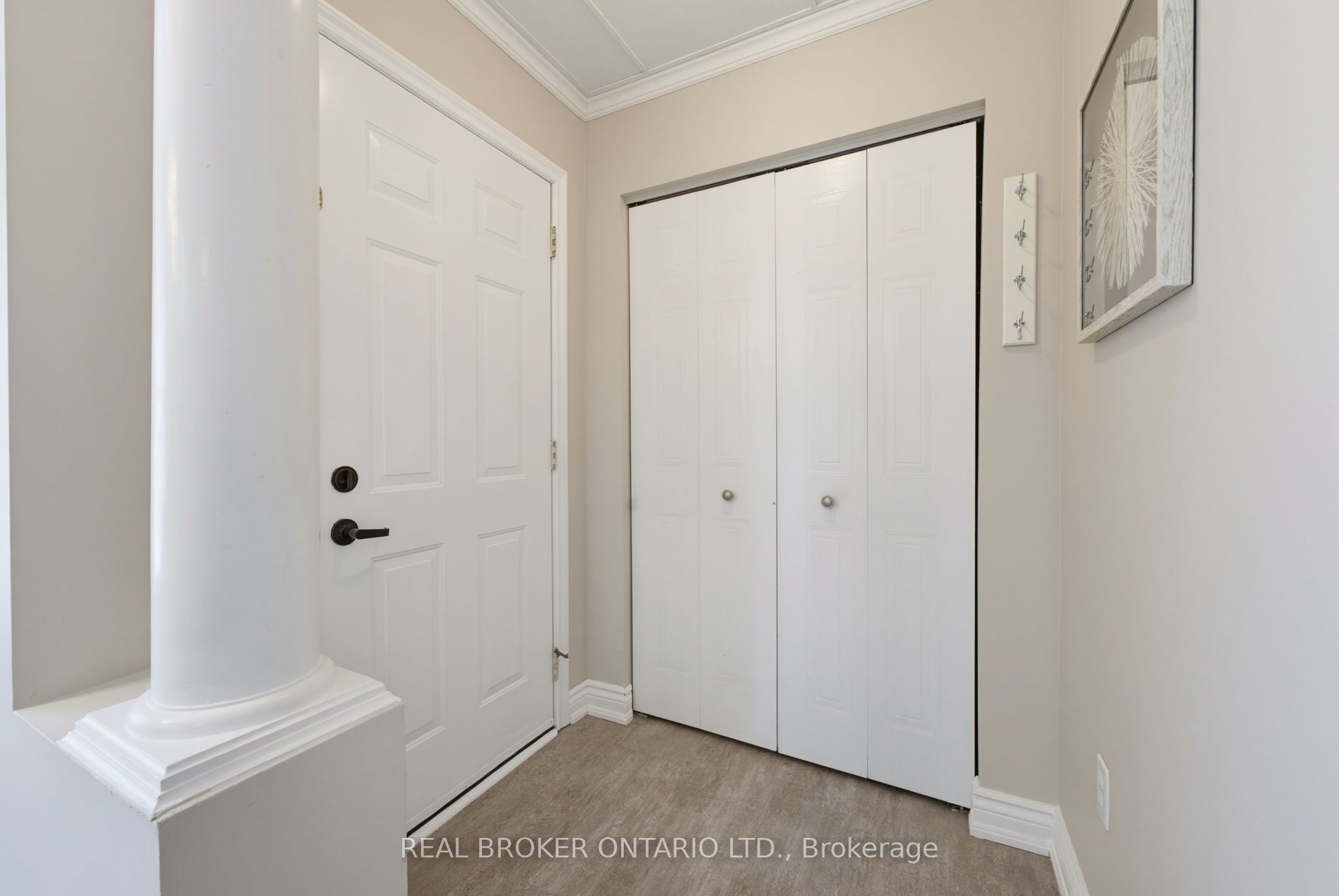 520 Mayflower Street, Waterloo, ON N2K 3Y7 photo 3