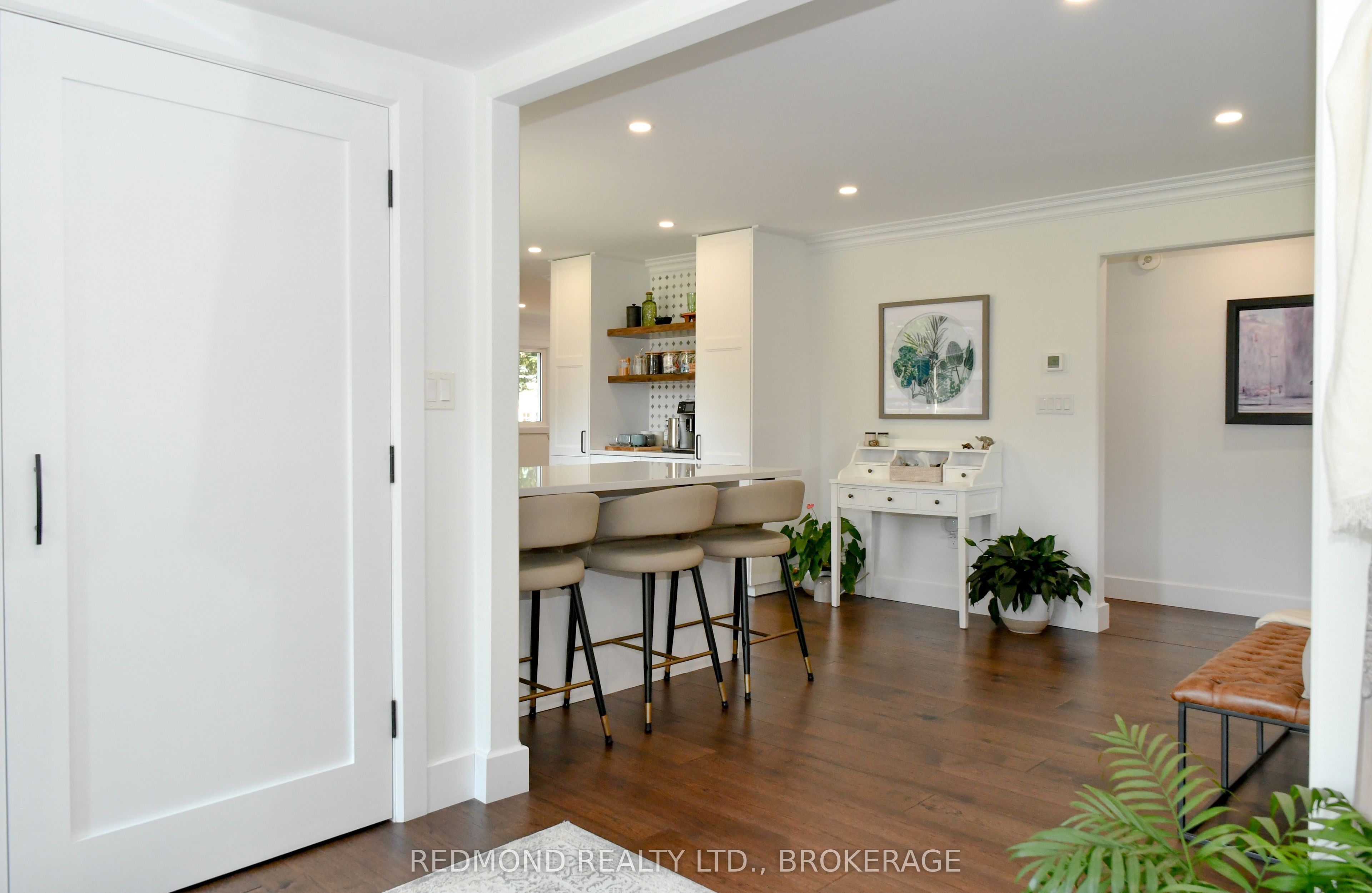 250 Wellington Street, Gananoque, ON K7G 1B8 photo 4