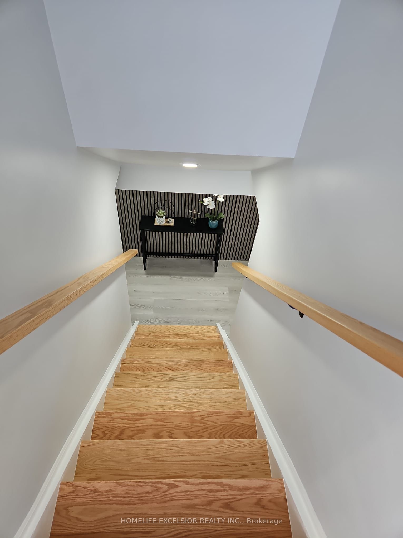 17 Miles Avenue, Brantford, ON N3R 5B2 photo 5