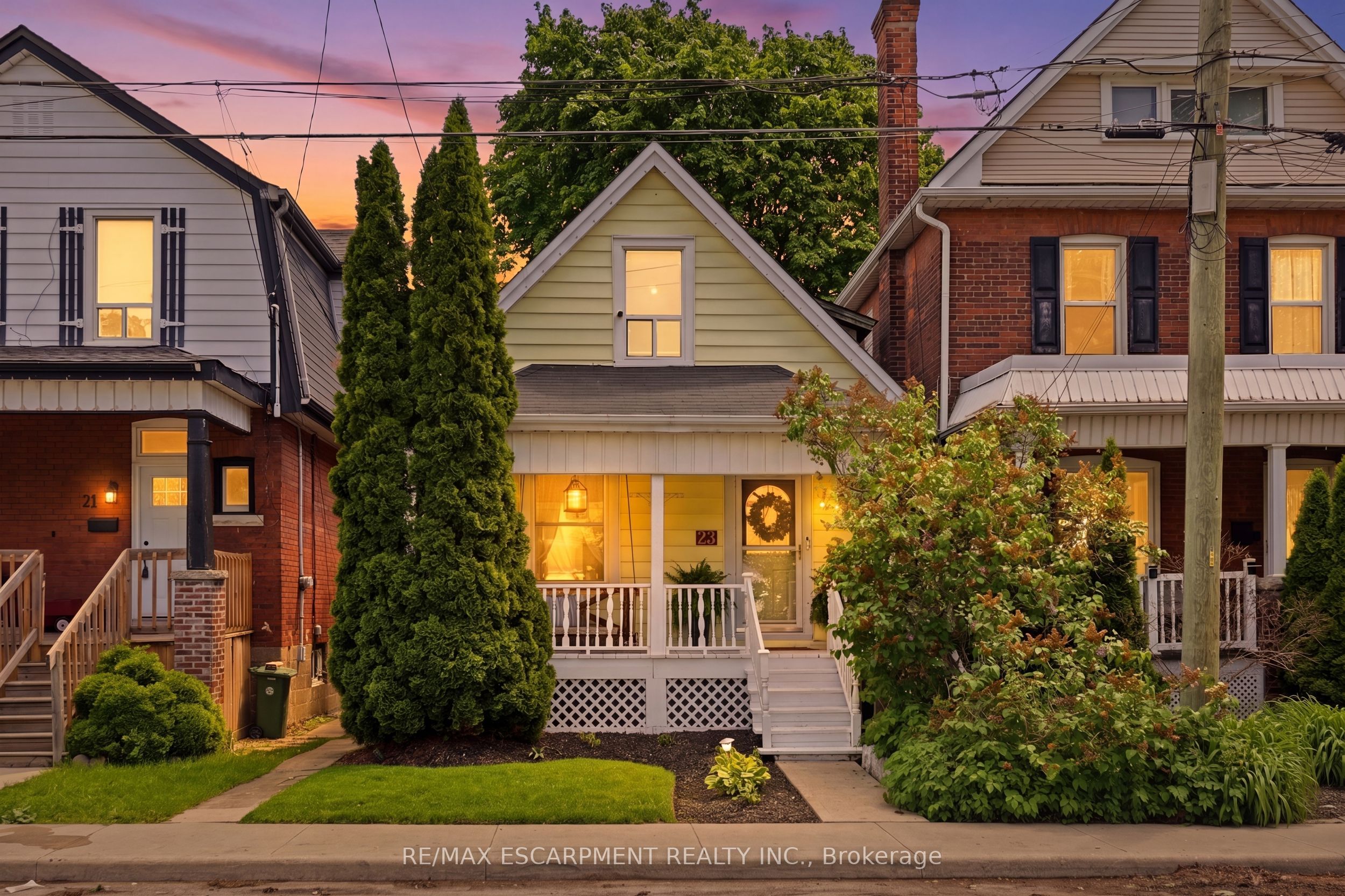 23 East 21st Street, Hamilton, ON L8V 2T3