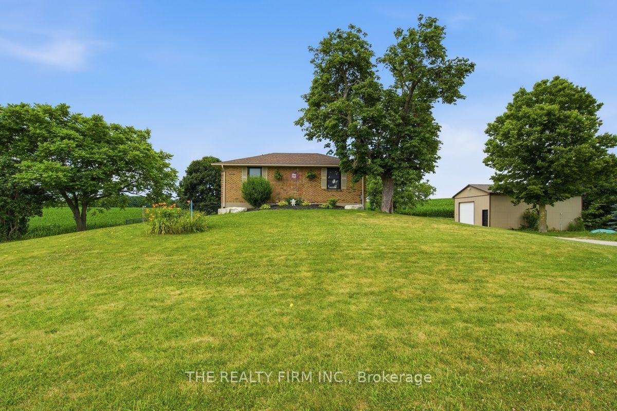 808 Elginfield Road, North Middlesex, ON N0M 2K0